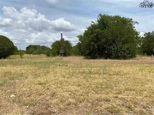 View of local wilderness with rural landscape