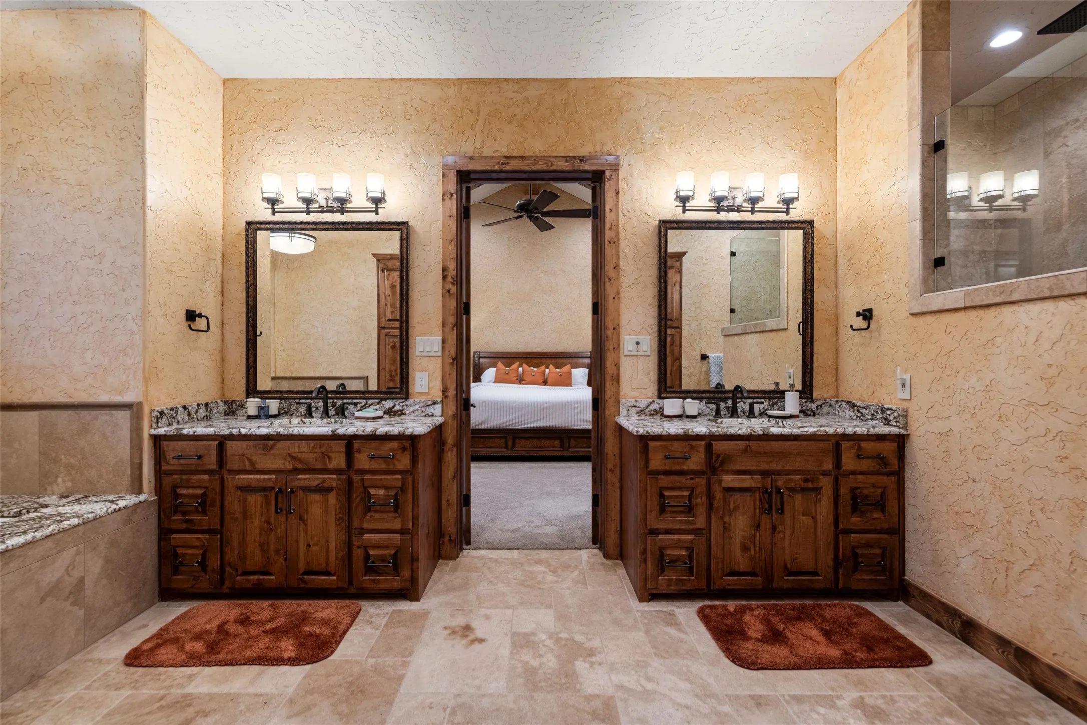 Single Family Residence For Sale in Parker County , 117a Hansma Way, Weatherford, Texas 76087, 4 Bedroom, 5 Bathroom, 4 Garage spaces, 4,809 Sqft, built in 2023, Preowned, mls#21047122, Real Estate Agent in Weatherford, Homes For Sale in Parker county, Homes For Sale in Weatherford, Realtor in Weatherford Texas, Real Estate Brokerage Independent Realty Texas, Luminita Cordes Realtor