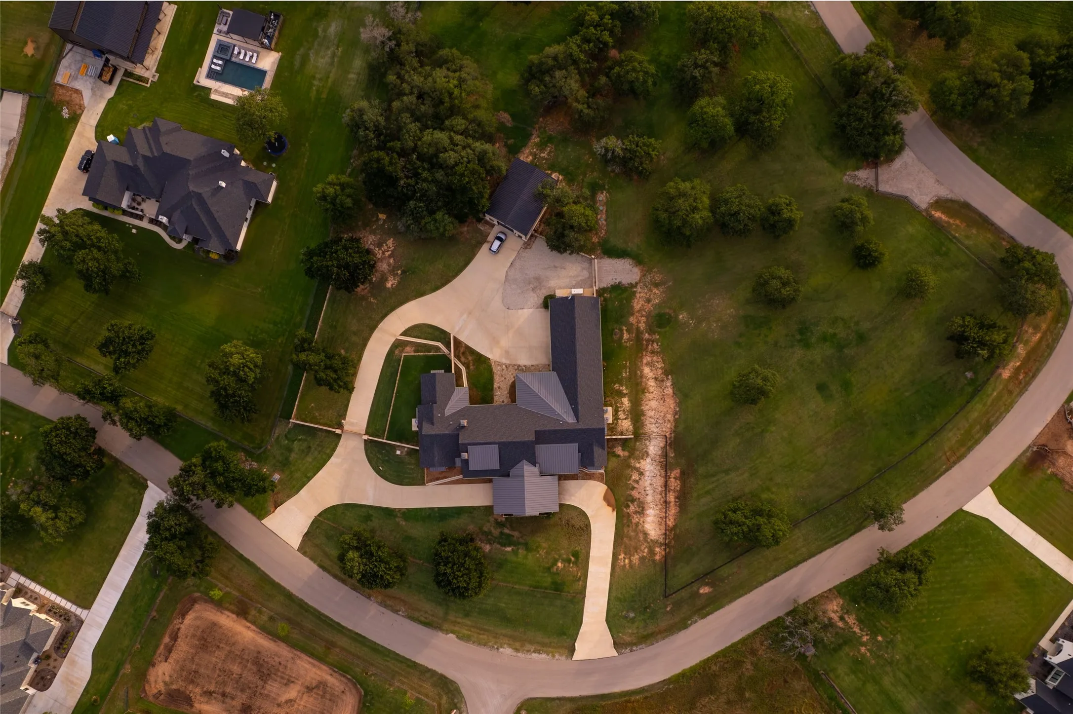 Single Family Residence For Sale in Parker County , 117a Hansma Way, Weatherford, Texas 76087, 4 Bedroom, 5 Bathroom, 4 Garage spaces, 4,809 Sqft, built in 2023, Preowned, mls#21047122, Real Estate Agent in Weatherford, Homes For Sale in Parker county, Homes For Sale in Weatherford, Realtor in Weatherford Texas, Real Estate Brokerage Independent Realty Texas, Luminita Cordes Realtor