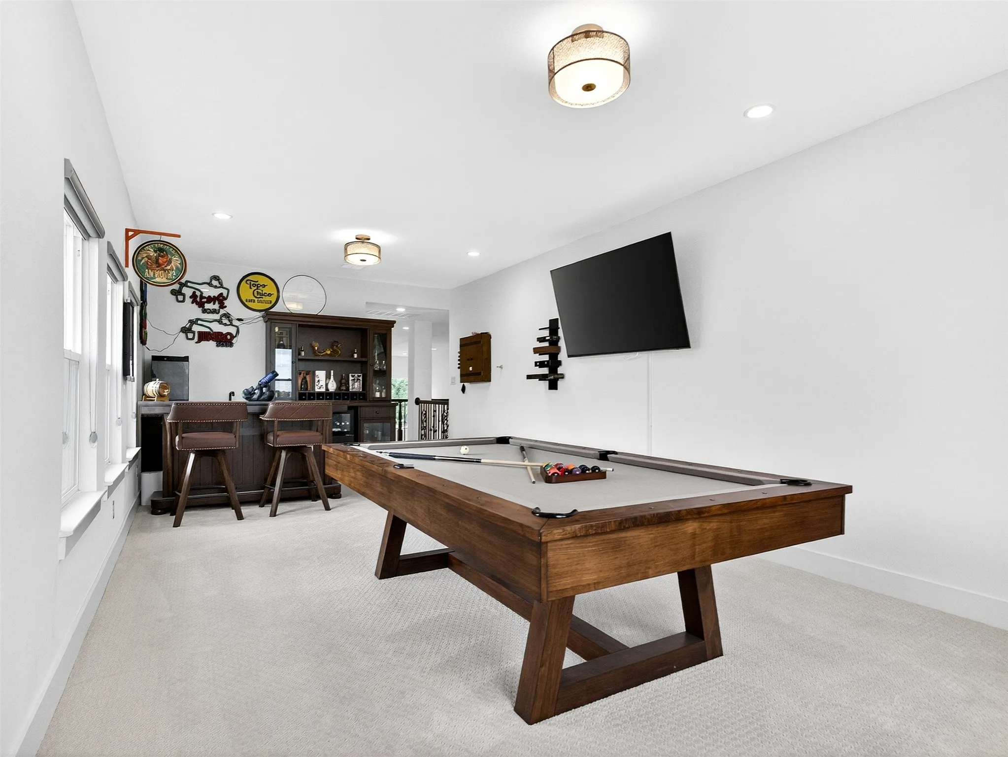 Single Family Residence For Sale in Tarrant County , 4204 Mark Twain Boulevard, Flower Mound, Texas 75022, 5 Bedroom, 5 Bathroom, 3 Garage spaces, 5,239 Sqft, built in 2022, mls#21049124, Real Estate Agent in Flower Mound, Homes For Sale in Tarrant county, Homes For Sale in Flower Mound, Realtor in Flower Mound Texas, Real Estate Brokerage Independent Realty Texas, Luminita Cordes Realtor