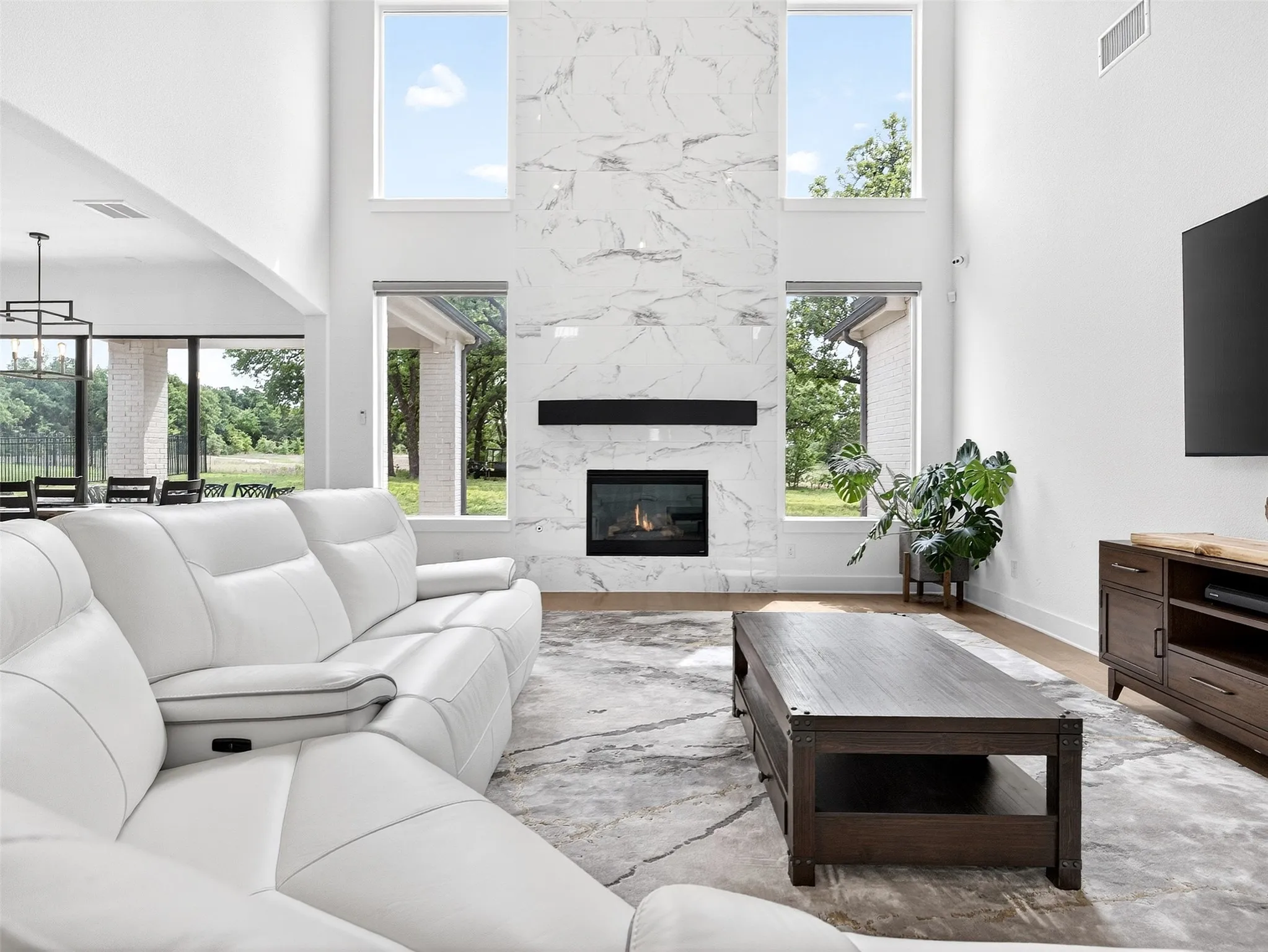 Single Family Residence For Sale in Tarrant County , 4204 Mark Twain Boulevard, Flower Mound, Texas 75022, 5 Bedroom, 5 Bathroom, 3 Garage spaces, 5,239 Sqft, built in 2022, mls#21049124, Real Estate Agent in Flower Mound, Homes For Sale in Tarrant county, Homes For Sale in Flower Mound, Realtor in Flower Mound Texas, Real Estate Brokerage Independent Realty Texas, Luminita Cordes Realtor