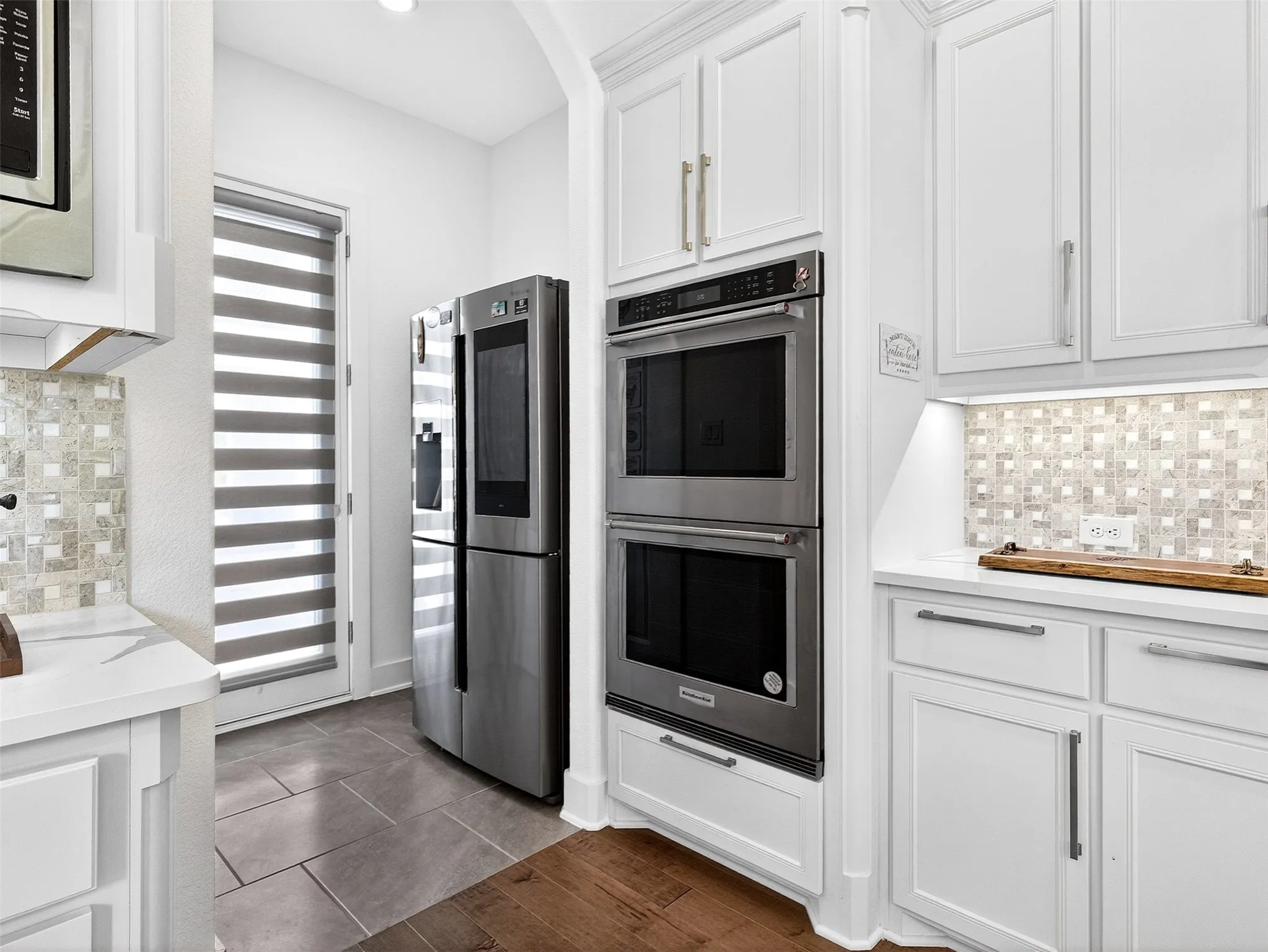 Single Family Residence For Sale in Tarrant County , 4204 Mark Twain Boulevard, Flower Mound, Texas 75022, 5 Bedroom, 5 Bathroom, 3 Garage spaces, 5,239 Sqft, built in 2022, mls#21049124, Real Estate Agent in Flower Mound, Homes For Sale in Tarrant county, Homes For Sale in Flower Mound, Realtor in Flower Mound Texas, Real Estate Brokerage Independent Realty Texas, Luminita Cordes Realtor