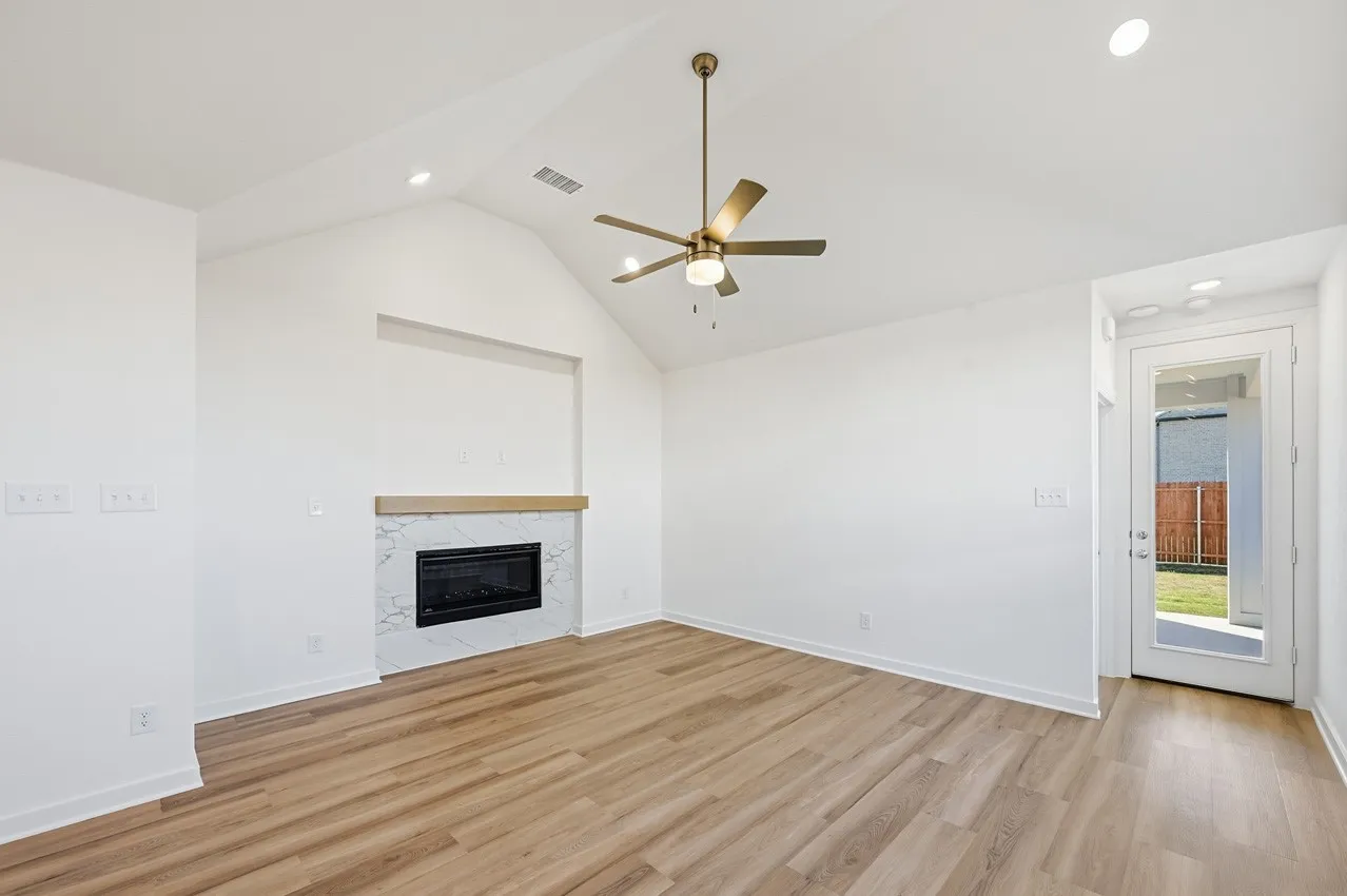 Single Family Residence For Sale in Kaufman County , 3925 Bison Lane, Crandall, Texas 75114, 3 Bedroom, 2 Bathroom, 2 Garage spaces, 1,614 Sqft, built in 2026, New Construction - Incomplete, mls#21050085, Real Estate Agent in Crandall, Homes For Sale in Kaufman county, Homes For Sale in Crandall, Realtor in Crandall Texas, Real Estate Brokerage Independent Realty Texas, Luminita Cordes Realtor