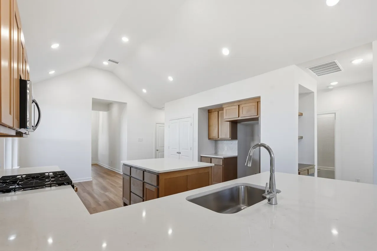 Single Family Residence For Sale in Kaufman County , 3925 Bison Lane, Crandall, Texas 75114, 3 Bedroom, 2 Bathroom, 2 Garage spaces, 1,614 Sqft, built in 2026, New Construction - Incomplete, mls#21050085, Real Estate Agent in Crandall, Homes For Sale in Kaufman county, Homes For Sale in Crandall, Realtor in Crandall Texas, Real Estate Brokerage Independent Realty Texas, Luminita Cordes Realtor