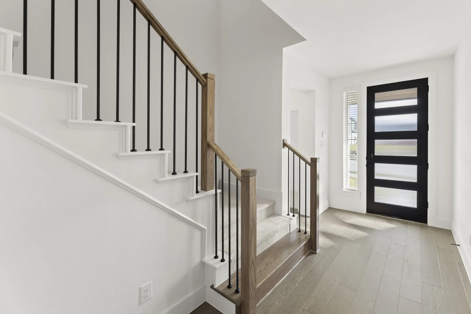 03. 8511 Great Stone - Entry
