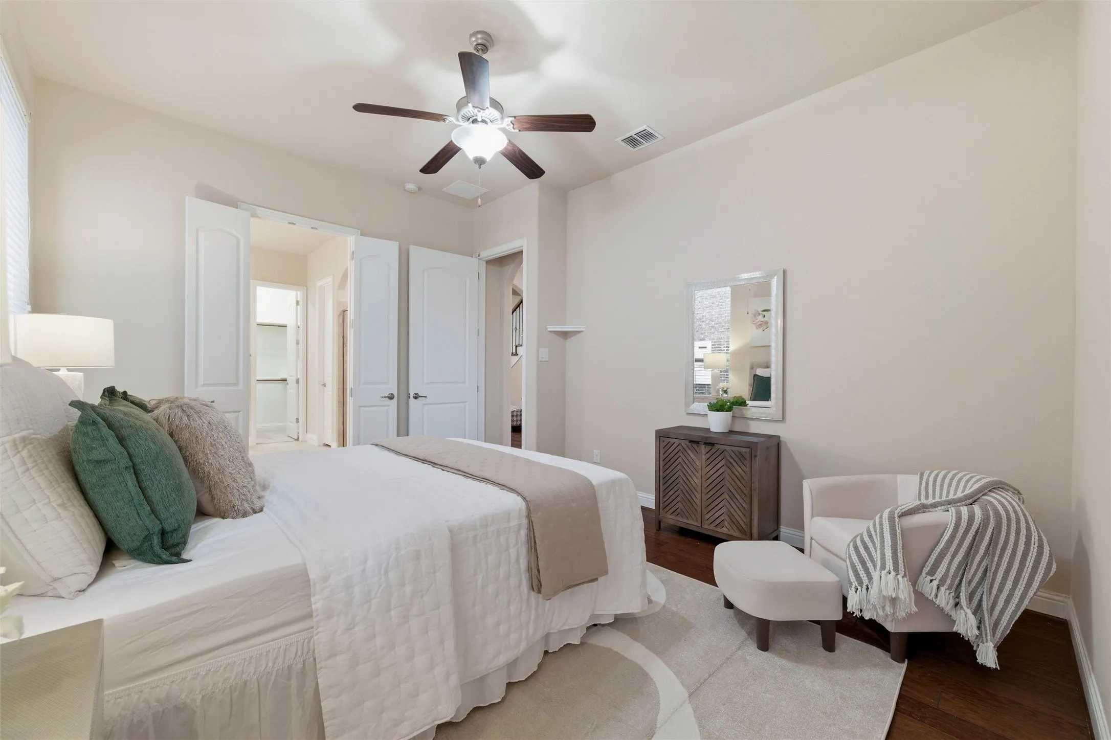 Single Family Residence For Sale in Dallas County , 3815 Wind Cave Bend, Irving, Texas 75063, 4 Bedroom, 5 Bathroom, 2 Garage spaces, 3,608 Sqft, built in 2016, Preowned, mls#21042334, Real Estate Agent in Irving, Homes For Sale in Dallas county, Homes For Sale in Irving, Realtor in Irving Texas, Real Estate Brokerage Independent Realty Texas, Luminita Cordes Realtor
