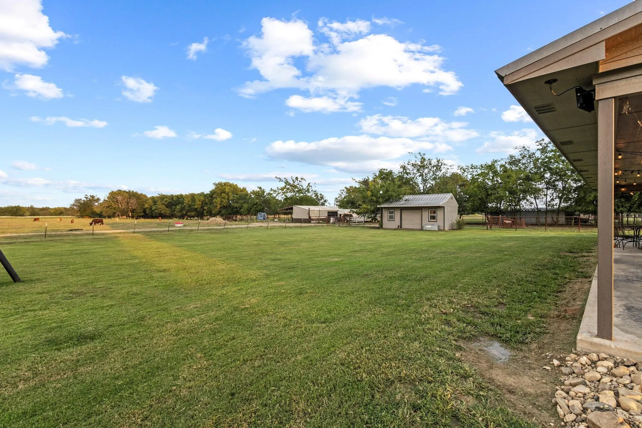 Farm For Sale in Hunt County , 5285 County Road 3226, Lone Oak, Texas 75453, 3 Bedrooms, 2 Bathrooms, Garage spaces, 1,914 Sqft, built in 2007, Preowned, Price $599,000, mls#21050353, Real Estate Agent in Lone Oak, Homes For Sale in Hunt county, Homes For Sale in Lone Oak, Realtor in Lone Oak Texas, Real Estate Brokerage Independent Realty Texas, Luminita Cordes Realtor