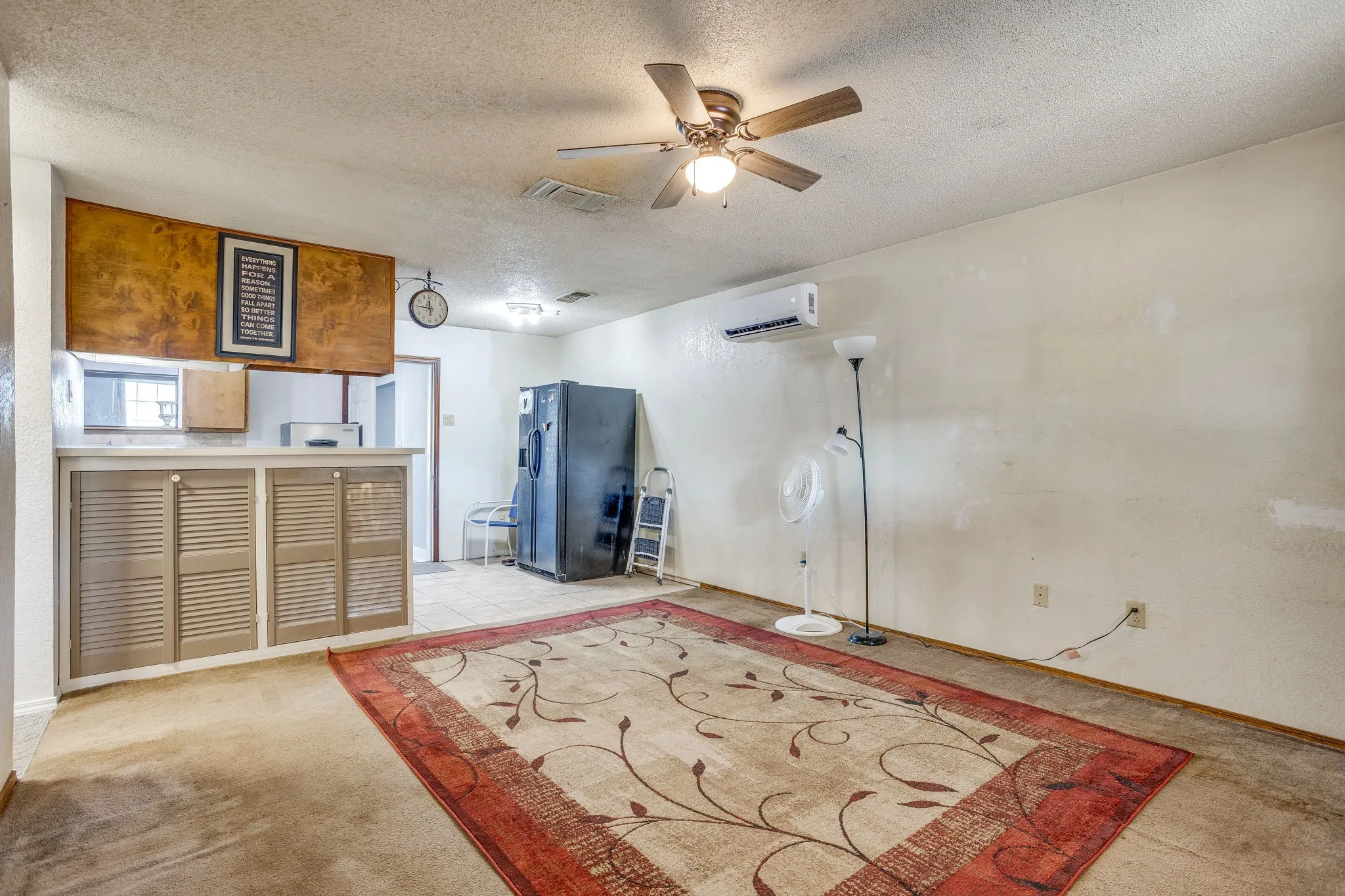 Single Family Residence For Sale in Tarrant County , 1950 Kiowa Lance, Crowley, Texas 76036, 3 Bedroom, 2 Bathroom, 2 Garage spaces, 2,040 Sqft, built in 1965, Preowned, mls#21048285, Real Estate Agent in Crowley, Homes For Sale in Tarrant county, Homes For Sale in Crowley, Realtor in Crowley Texas, Real Estate Brokerage Independent Realty Texas, Luminita Cordes Realtor