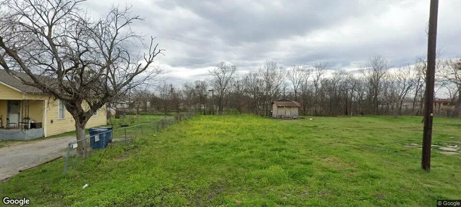 Unimproved Land For Sale in Navarro County , 611 E 11th Avenue, Corsicana, Texas 75110, 0, 0, Garage spaces, 0 Sqft, built in 0, Price $35,000, mls#21051272, Real Estate Agent in Corsicana, Homes For Sale in Navarro county, Homes For Sale in Corsicana, Realtor in Corsicana Texas, Real Estate Brokerage Independent Realty Texas, Luminita Cordes Realtor