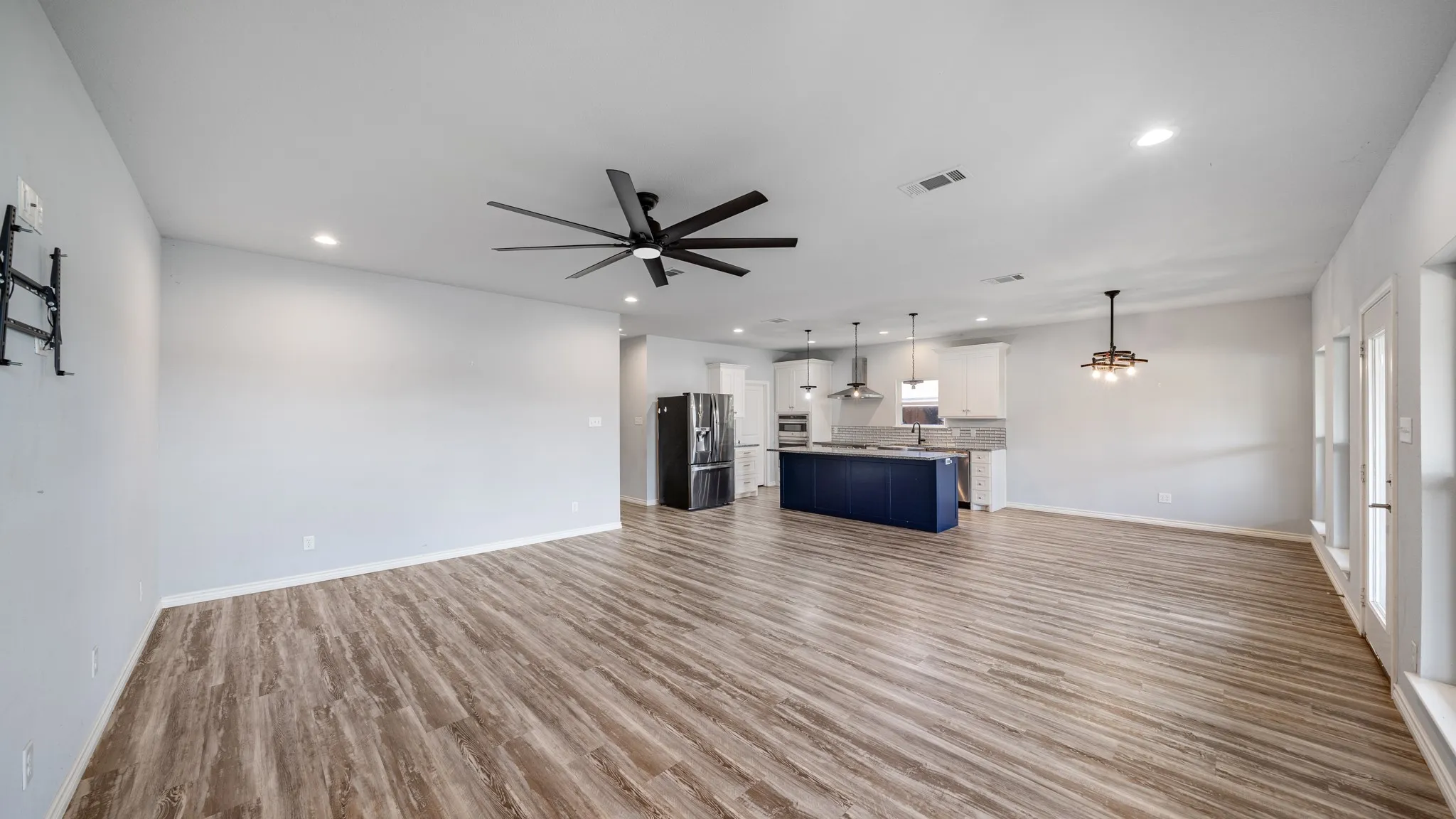 Huge Open Floor Plan