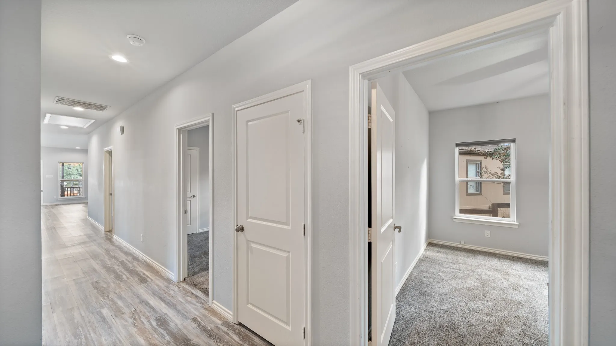 Single Family Residence For Sale in Henderson County , 151 Sun Down Trail, Mabank, Texas 75156, 3 Bedroom, 2 Bathroom, Garage spaces, 2,448 Sqft, built in 2021, Preowned, mls#21051980, Real Estate Agent in Mabank, Homes For Sale in Henderson county, Homes For Sale in Mabank, Realtor in Mabank Texas, Real Estate Brokerage Independent Realty Texas, Luminita Cordes Realtor