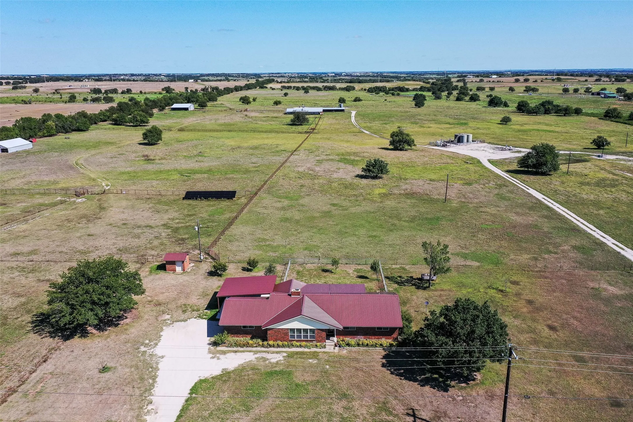 Farm For Sale in Wise County , 681 FM 2264 Road, Decatur, Texas 76234, 3 Bedroom, 4 Bathroom, 2 Garage spaces, 2,173 Sqft, built in 1971, Preowned, mls#21042830, Real Estate Agent in Decatur, Homes For Sale in Wise county, Homes For Sale in Decatur, Realtor in Decatur Texas, Real Estate Brokerage Independent Realty Texas, Luminita Cordes Realtor