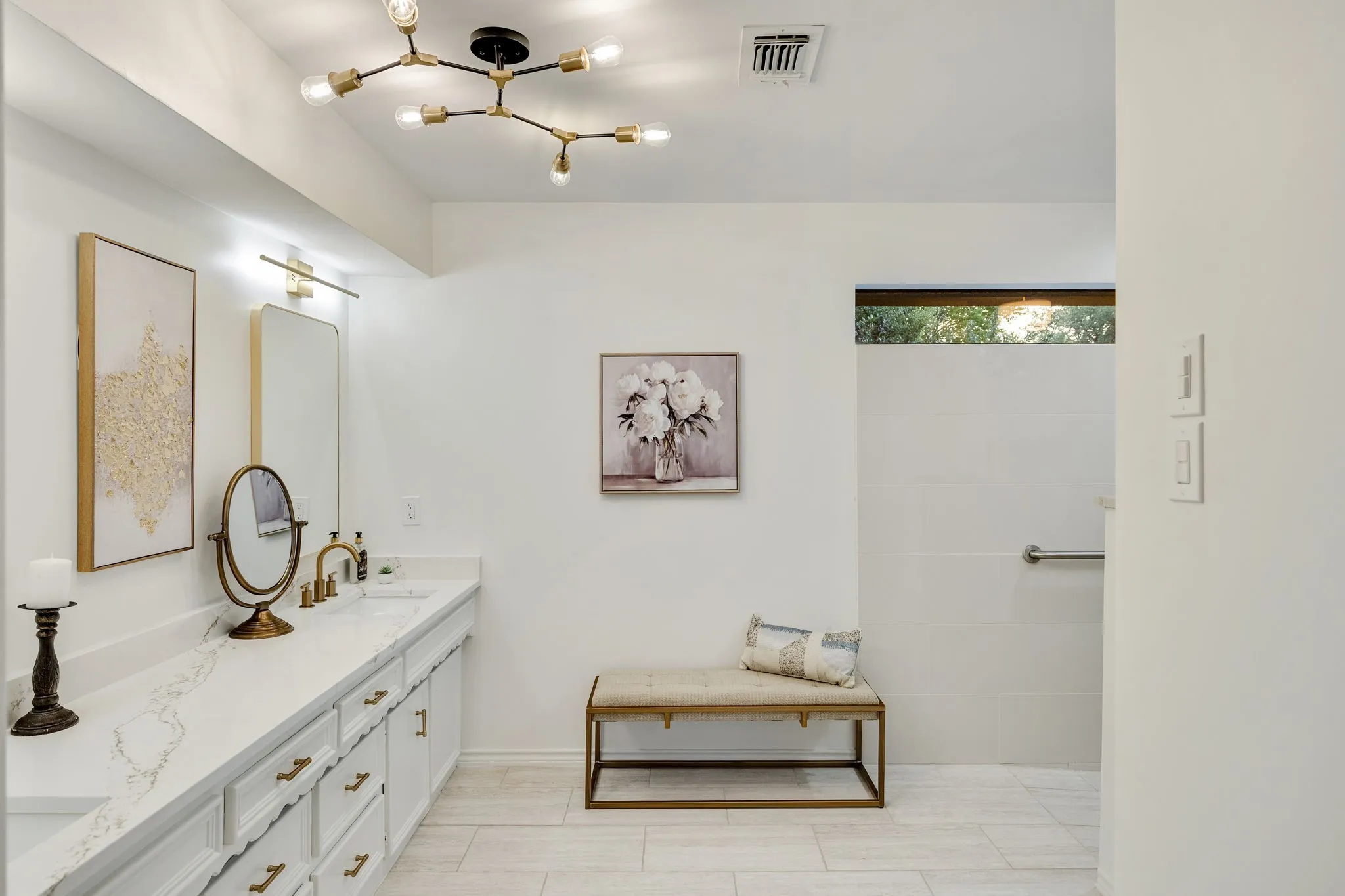Single Family Residence For Sale in Dallas County , 2901 Warren Circle, Irving, Texas 75062, 4 Bedroom, 3 Bathroom, 2 Garage spaces, 2,842 Sqft, built in 1973, Preowned, mls#21052434, Real Estate Agent in Irving, Homes For Sale in Dallas county, Homes For Sale in Irving, Realtor in Irving Texas, Real Estate Brokerage Independent Realty Texas, Luminita Cordes Realtor