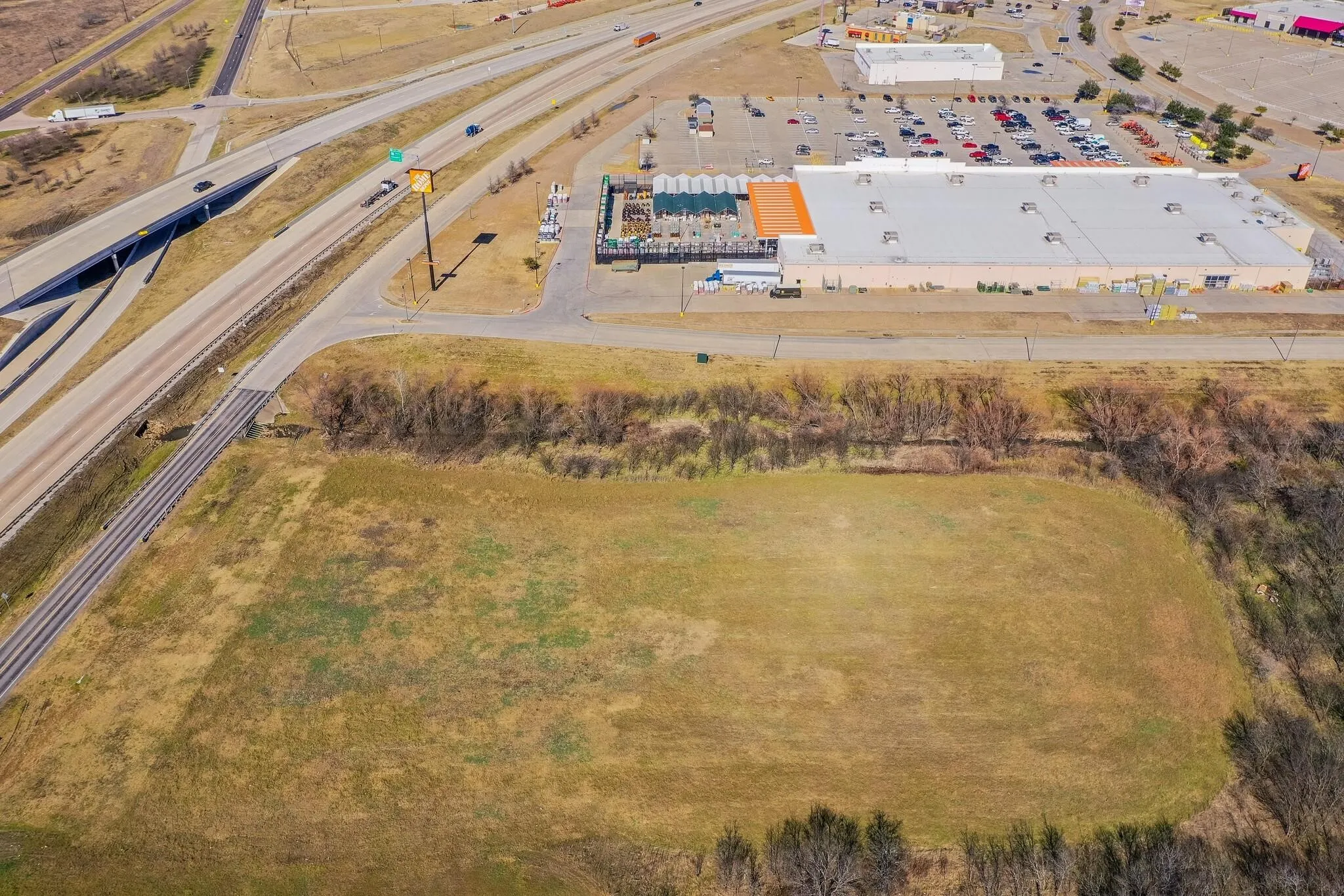 Unimproved Land For Sale in Navarro County , TBD 7.38 Acres I-45 Frontage Freeway, Corsicana, Texas 75108, 0, 0, Garage spaces, 0 Sqft, built in 0, mls#21031321, Real Estate Agent in Corsicana, Homes For Sale in Navarro county, Homes For Sale in Corsicana, Realtor in Corsicana Texas, Real Estate Brokerage Independent Realty Texas, Luminita Cordes Realtor