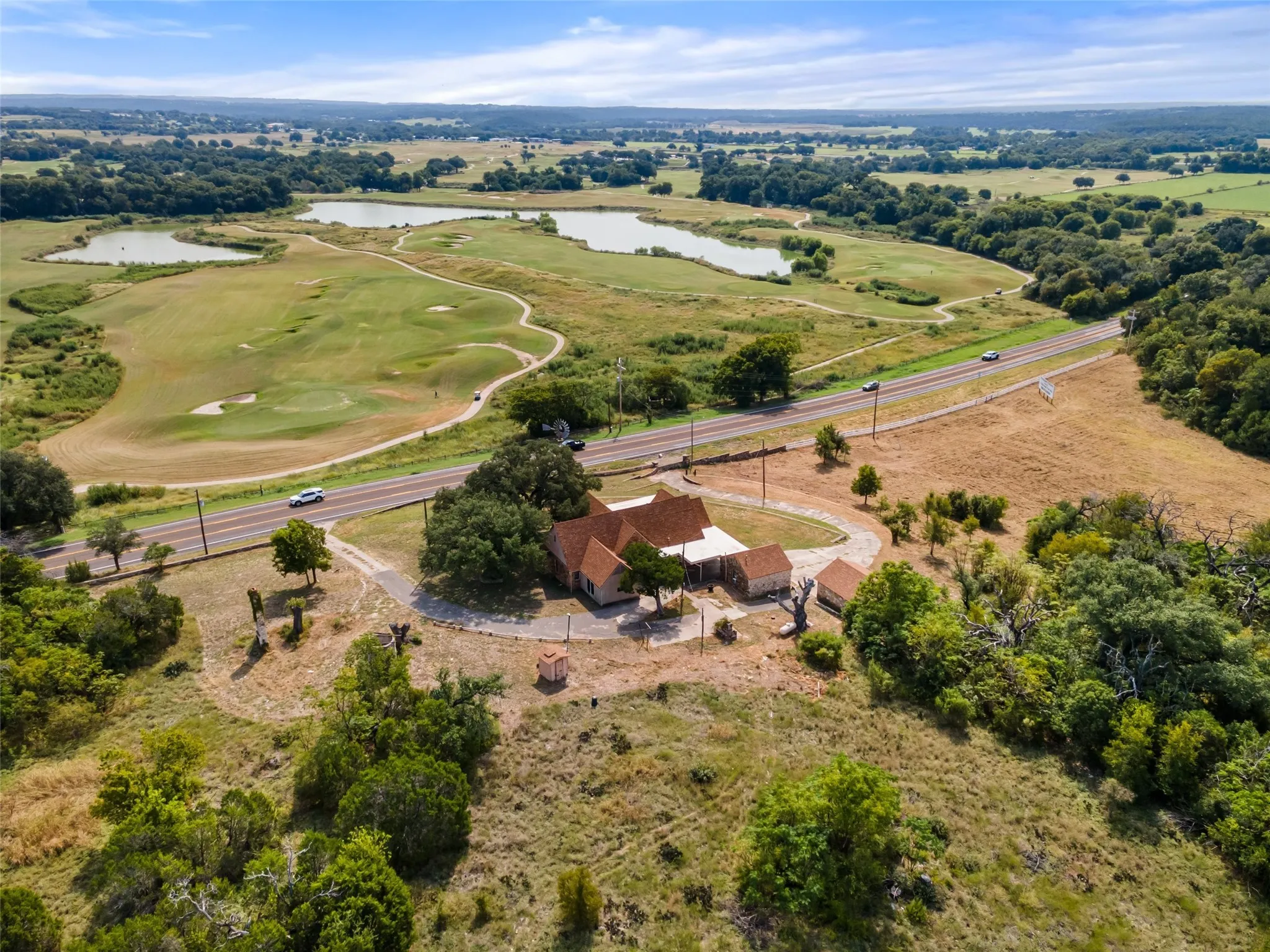 Single Family Residence For Sale in Somervell County , 1803 N Highway 144, Glen Rose, Texas 76043, 3 Bedroom, 3 Bathroom, 1 Garage spaces, 2,331 Sqft, built in 1929, mls#21053308, Real Estate Agent in Glen Rose, Homes For Sale in Somervell county, Homes For Sale in Glen Rose, Realtor in Glen Rose Texas, Real Estate Brokerage Independent Realty Texas, Luminita Cordes Realtor