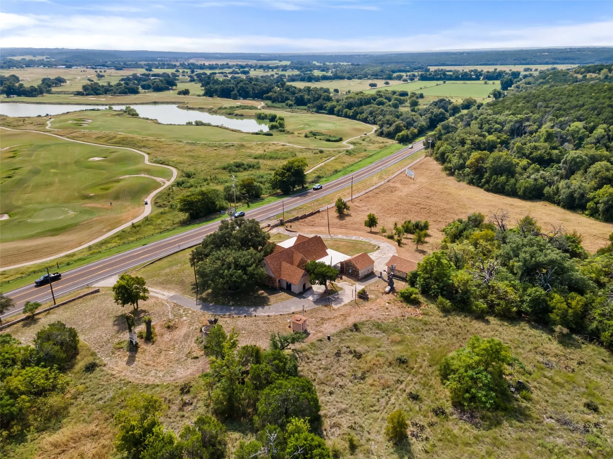 Single Family Residence For Sale in Somervell County , 1803 N Highway 144, Glen Rose, Texas 76043, 3 Bedroom, 3 Bathroom, 1 Garage spaces, 2,331 Sqft, built in 1929, mls#21053308, Real Estate Agent in Glen Rose, Homes For Sale in Somervell county, Homes For Sale in Glen Rose, Realtor in Glen Rose Texas, Real Estate Brokerage Independent Realty Texas, Luminita Cordes Realtor