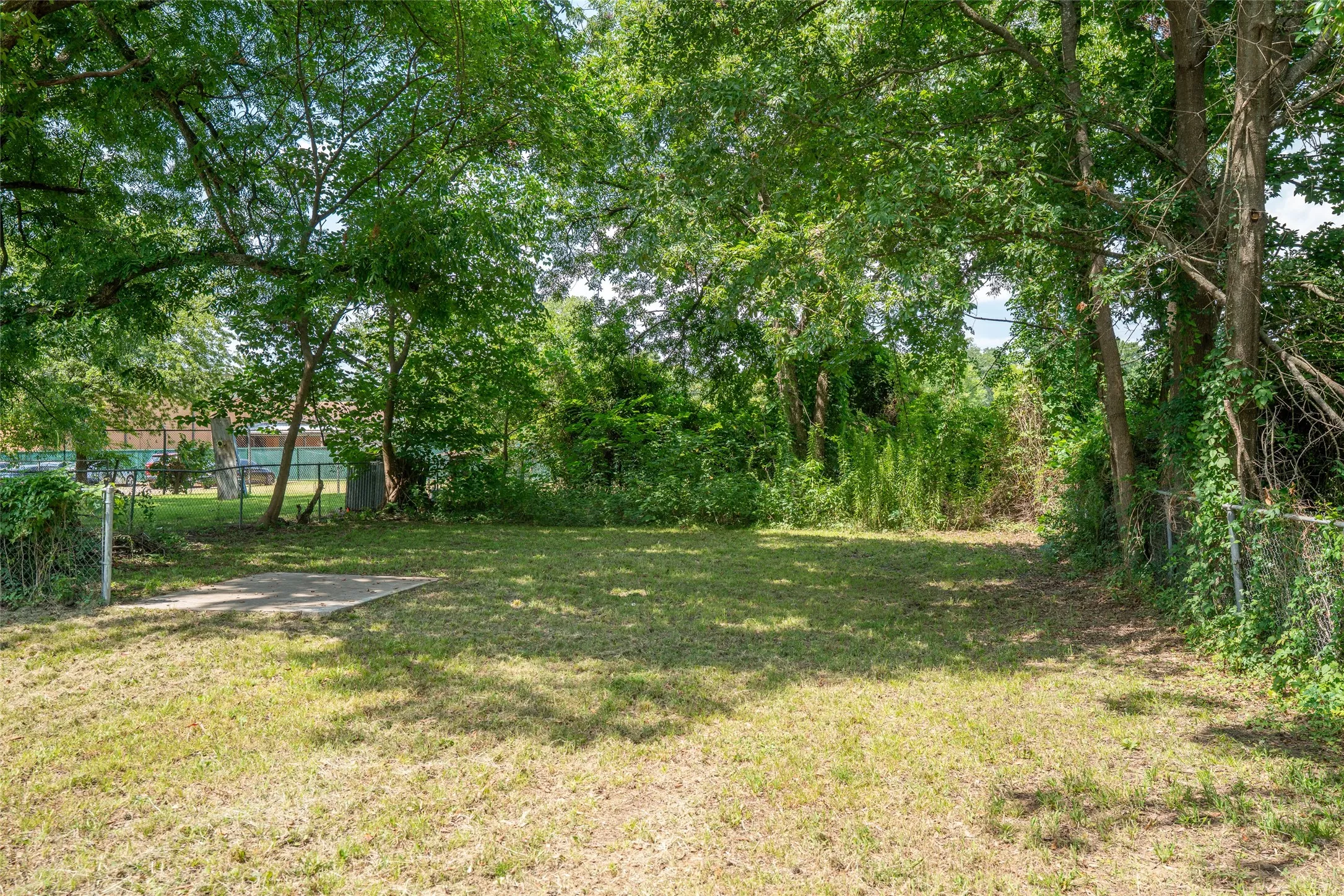 Improved Land For Sale in Bowie County , 1609 Plum, Texarkana, Texas 75501, 0, 0, Garage spaces, 0 Sqft, built in 0, Price $8,000, mls#21054548, Real Estate Agent in Texarkana, Homes For Sale in Bowie county, Homes For Sale in Texarkana, Realtor in Texarkana Texas, Real Estate Brokerage Independent Realty Texas, Luminita Cordes Realtor