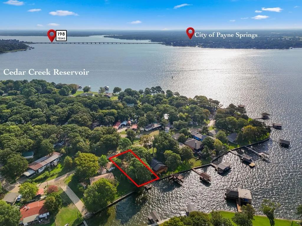 Improved Land For Sale in Henderson County , 241 Southlake Drive, Mabank, Texas 75156, 0, 0, Garage spaces, 0 Sqft, built in 0, mls#21052385, Real Estate Agent in Mabank, Homes For Sale in Henderson county, Homes For Sale in Mabank, Realtor in Mabank Texas, Real Estate Brokerage Independent Realty Texas, Luminita Cordes Realtor