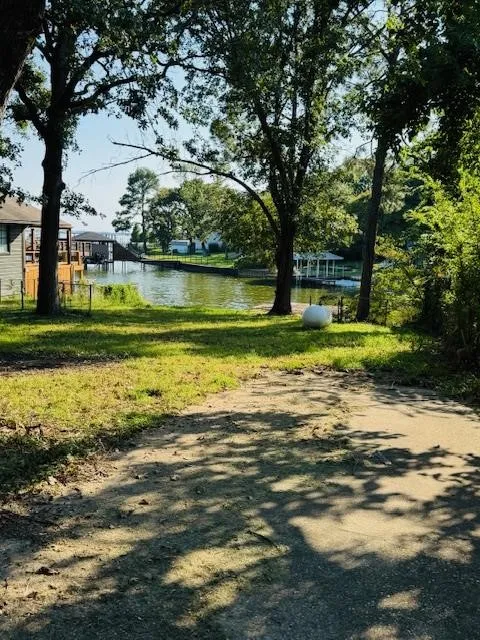 Improved Land For Sale in Henderson County , 241 Southlake Drive, Mabank, Texas 75156, 0, 0, Garage spaces, 0 Sqft, built in 0, mls#21052385, Real Estate Agent in Mabank, Homes For Sale in Henderson county, Homes For Sale in Mabank, Realtor in Mabank Texas, Real Estate Brokerage Independent Realty Texas, Luminita Cordes Realtor