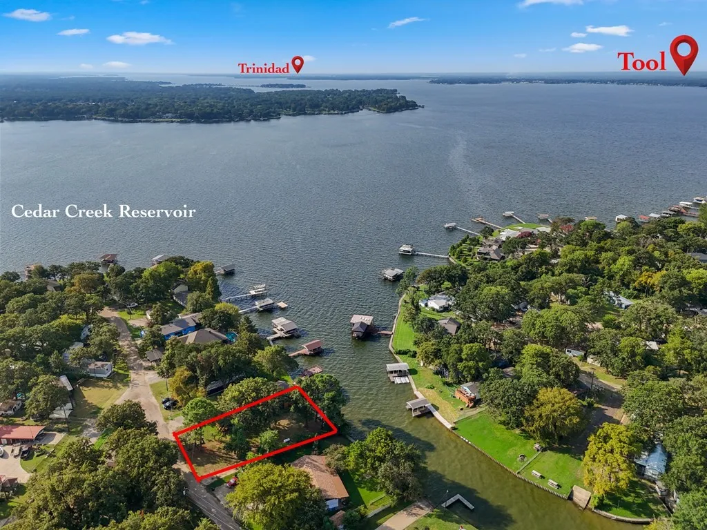Improved Land For Sale in Henderson County , 241 Southlake Drive, Mabank, Texas 75156, 0, 0, Garage spaces, 0 Sqft, built in 0, mls#21052385, Real Estate Agent in Mabank, Homes For Sale in Henderson county, Homes For Sale in Mabank, Realtor in Mabank Texas, Real Estate Brokerage Independent Realty Texas, Luminita Cordes Realtor