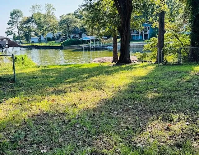 Improved Land For Sale in Henderson County , 241 Southlake Drive, Mabank, Texas 75156, 0, 0, Garage spaces, 0 Sqft, built in 0, mls#21052385, Real Estate Agent in Mabank, Homes For Sale in Henderson county, Homes For Sale in Mabank, Realtor in Mabank Texas, Real Estate Brokerage Independent Realty Texas, Luminita Cordes Realtor