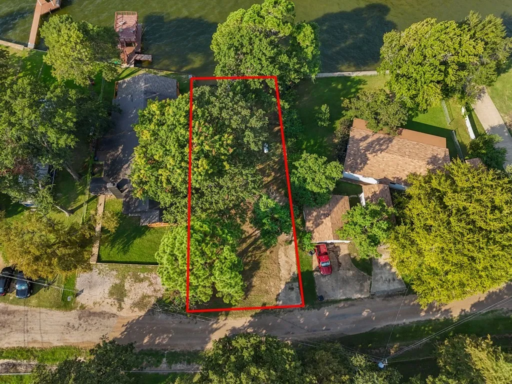 Improved Land For Sale in Henderson County , 241 Southlake Drive, Mabank, Texas 75156, 0, 0, Garage spaces, 0 Sqft, built in 0, mls#21052385, Real Estate Agent in Mabank, Homes For Sale in Henderson county, Homes For Sale in Mabank, Realtor in Mabank Texas, Real Estate Brokerage Independent Realty Texas, Luminita Cordes Realtor