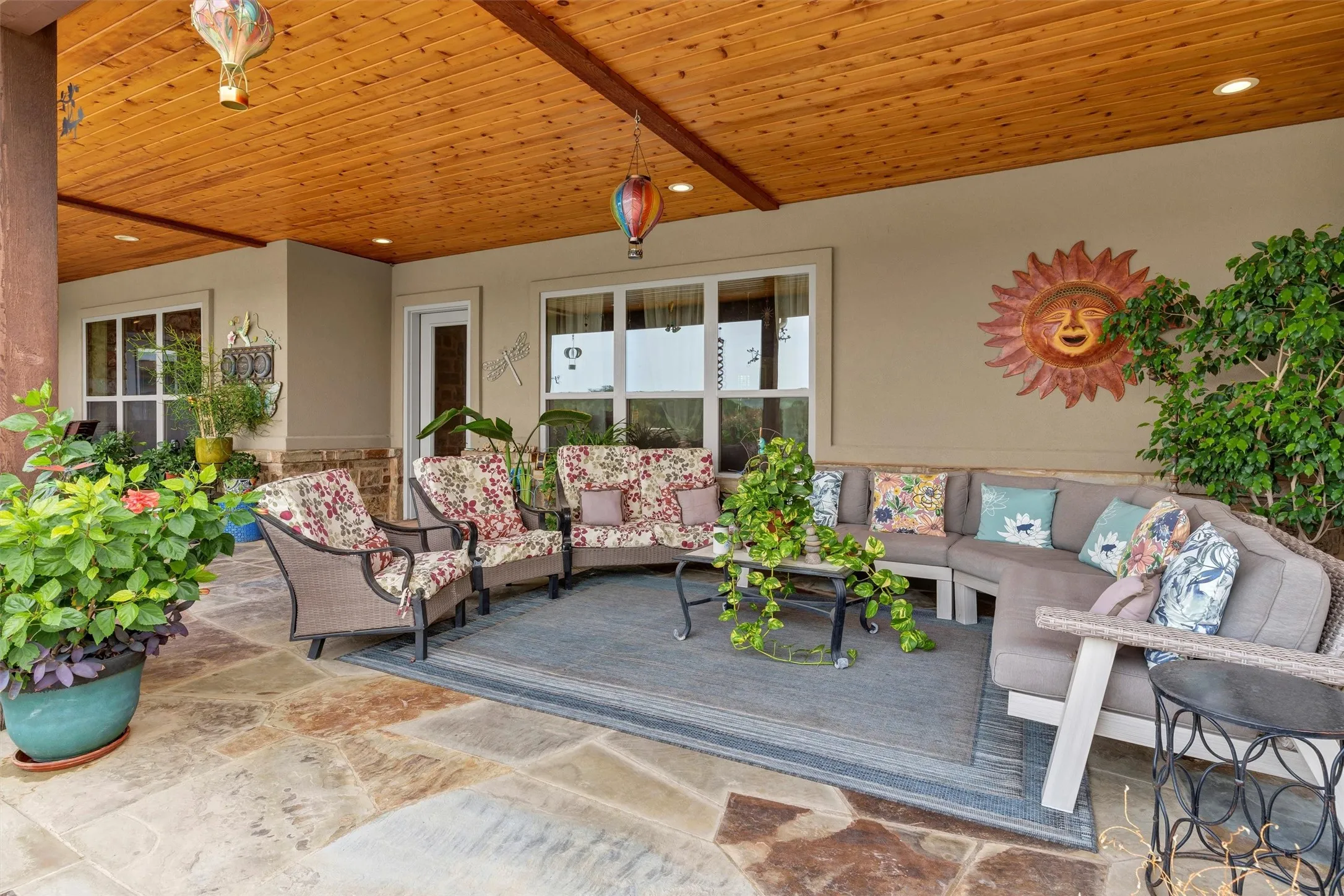 Farm For Sale in Hood County , 1000 Billings Road, Tolar, Texas 76476, 4 Bedrooms, 4 Bathrooms, 3 Garage spaces, 3,842 Sqft, built in 2018, Preowned, Price $2,550,000, mls#21054651, Real Estate Agent in Tolar, Homes For Sale in Hood county, Homes For Sale in Tolar, Realtor in Tolar Texas, Real Estate Brokerage Independent Realty Texas, Luminita Cordes Realtor