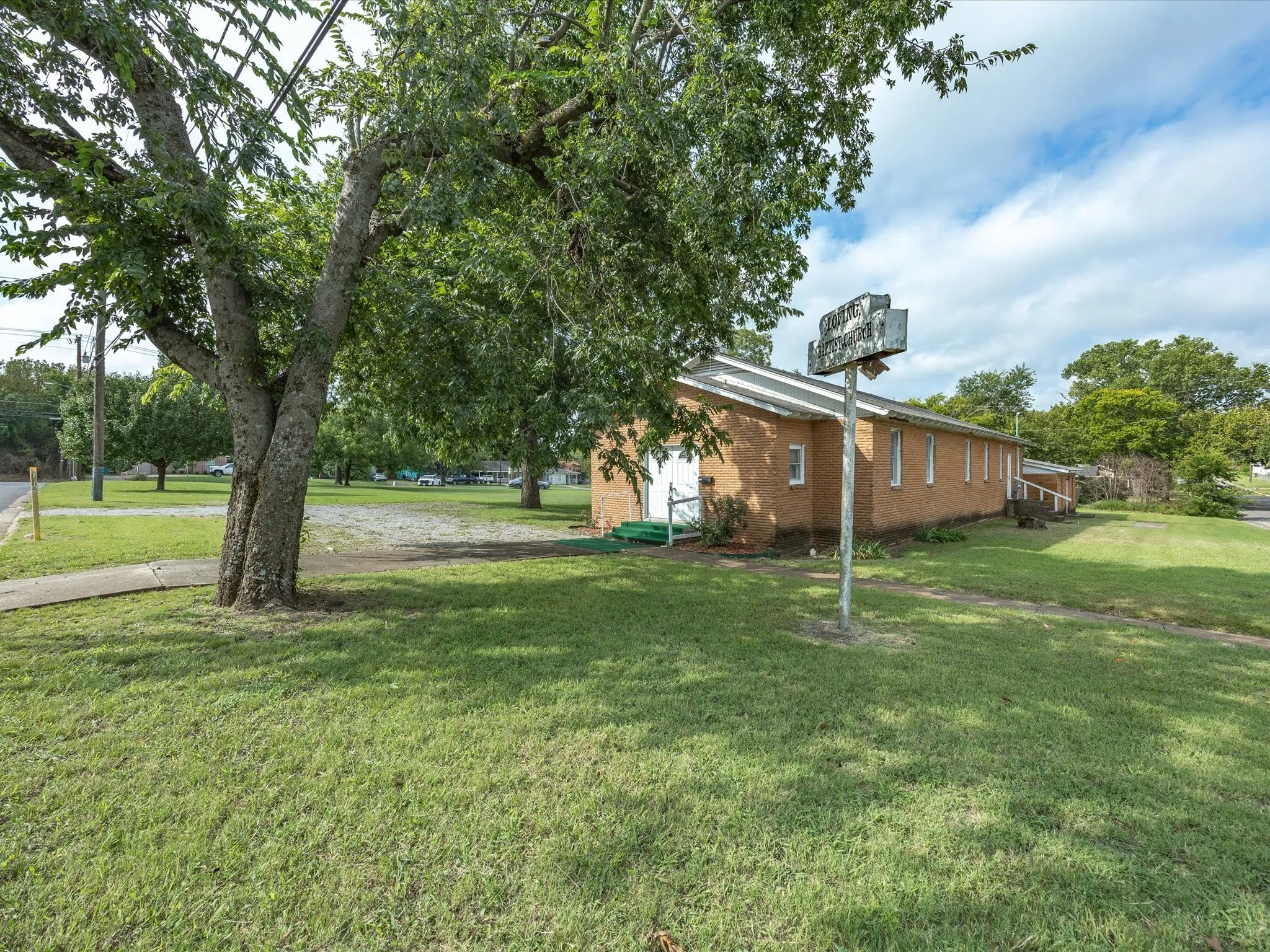 Business For Sale in Grayson County , 100 S Colbert Street, Sherman, Texas 75090, 0, 0, Garage spaces, 0 Sqft, built in 1952, Preowned, Price $229,000, mls#21054223, Real Estate Agent in Sherman, Homes For Sale in Grayson county, Homes For Sale in Sherman, Realtor in Sherman Texas, Real Estate Brokerage Independent Realty Texas, Luminita Cordes Realtor