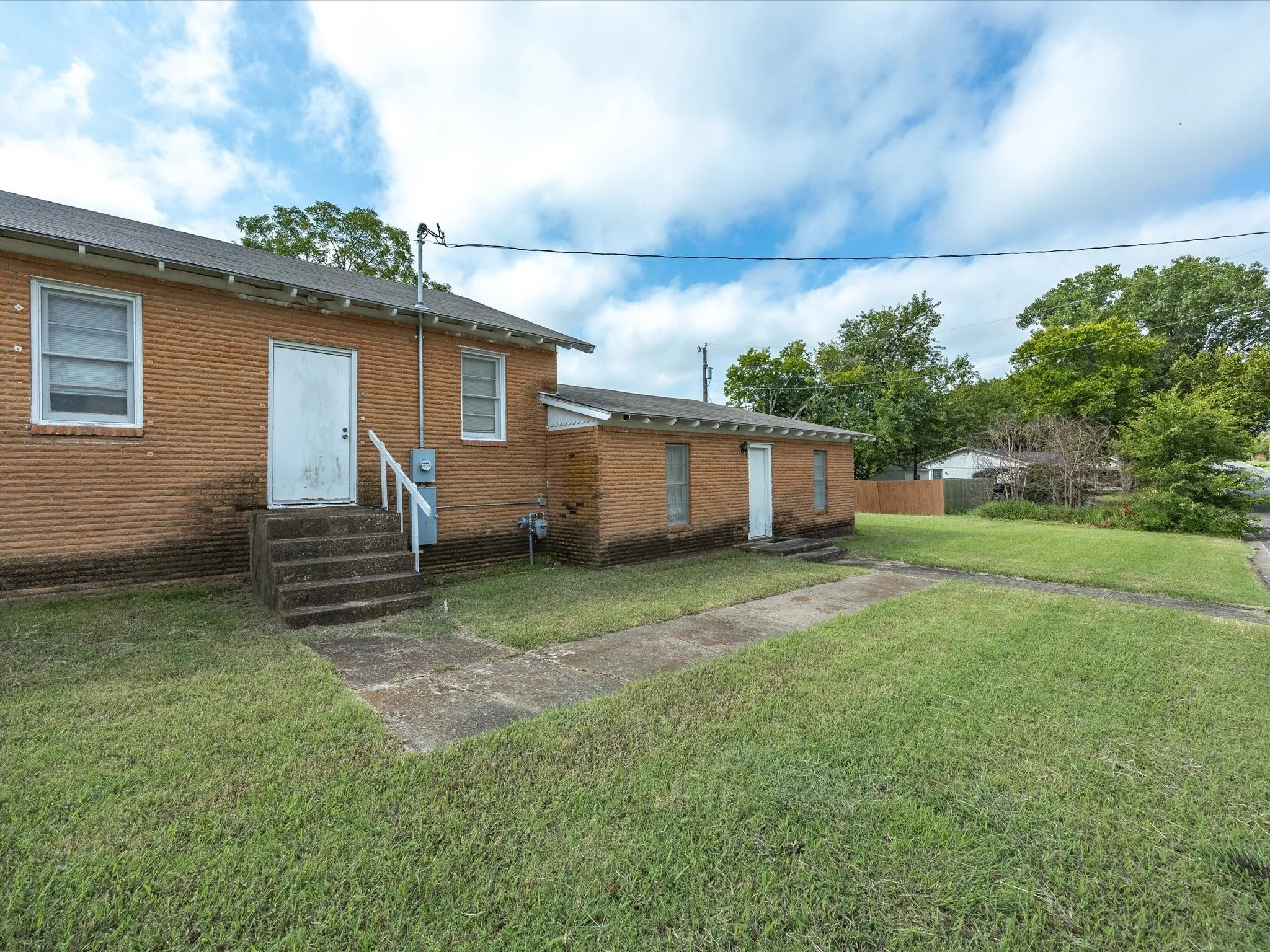 Business For Sale in Grayson County , 100 S Colbert Street, Sherman, Texas 75090, 0, 0, Garage spaces, 0 Sqft, built in 1952, Preowned, Price $229,000, mls#21054223, Real Estate Agent in Sherman, Homes For Sale in Grayson county, Homes For Sale in Sherman, Realtor in Sherman Texas, Real Estate Brokerage Independent Realty Texas, Luminita Cordes Realtor