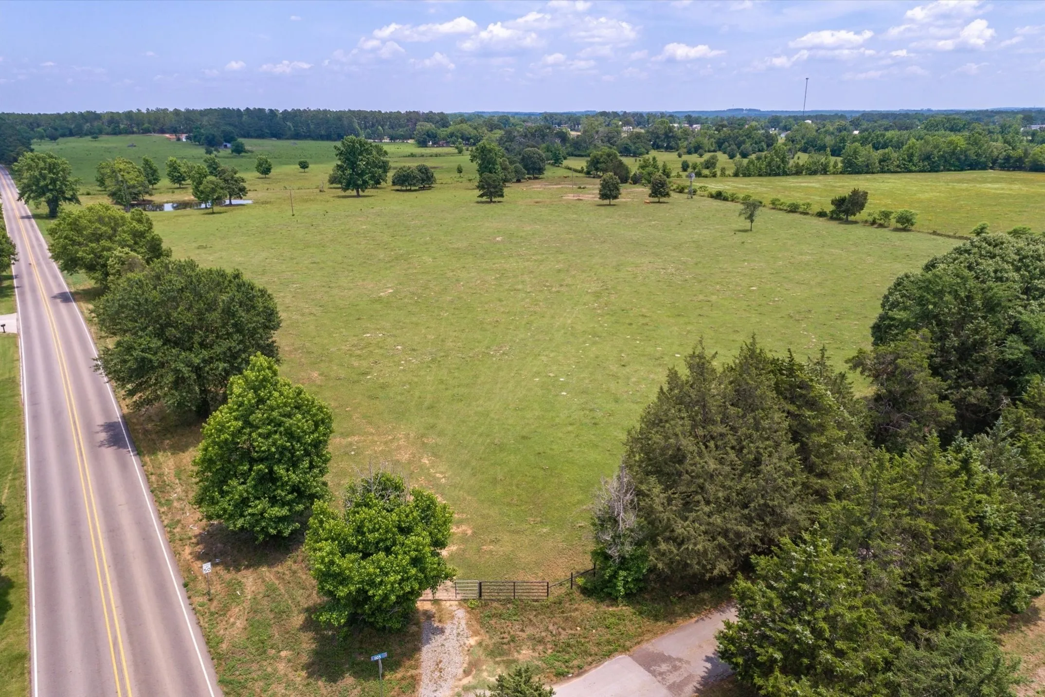 Improved Land For Sale in Smith County , 17104 County Road 1100, Flint, Texas 75762, 0, 0, Garage spaces, 0 Sqft, built in 1985, mls#21051974, Real Estate Agent in Flint, Homes For Sale in Smith county, Homes For Sale in Flint, Realtor in Flint Texas, Real Estate Brokerage Independent Realty Texas, Luminita Cordes Realtor