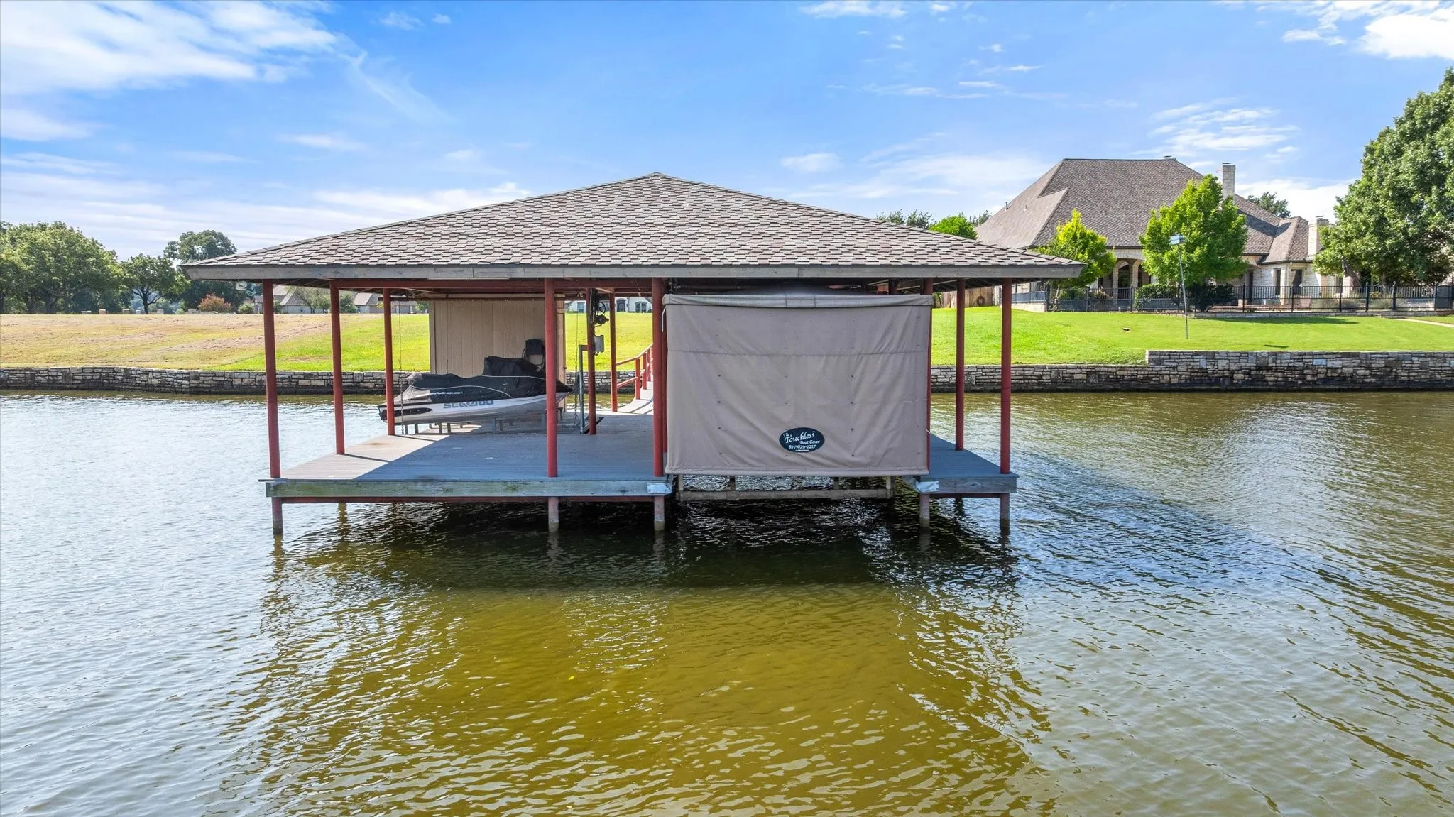 Single Family Residence For Sale in Hood County , 1206 E Baja Court, Granbury, Texas 76048, 5 Bedroom, 4 Bathroom, 3 Garage spaces, 4,628 Sqft, built in 2006, mls#21055163, Real Estate Agent in Granbury, Homes For Sale in Hood county, Homes For Sale in Granbury, Realtor in Granbury Texas, Real Estate Brokerage Independent Realty Texas, Luminita Cordes Realtor