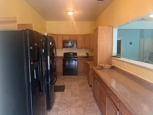 Single Family Residence For Sale in Delta County , 455 Fm 71, Commerce, Texas 75428, 7 Bedroom, 6 Bathroom, Garage spaces, 2,747 Sqft, built in 2015, Preowned, mls#21044762, Real Estate Agent in Commerce, Homes For Sale in Delta county, Homes For Sale in Commerce, Realtor in Commerce Texas, Real Estate Brokerage Independent Realty Texas, Luminita Cordes Realtor