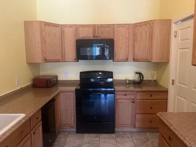 Single Family Residence For Sale in Delta County , 455 Fm 71, Commerce, Texas 75428, 7 Bedroom, 6 Bathroom, Garage spaces, 2,747 Sqft, built in 2015, Preowned, mls#21044762, Real Estate Agent in Commerce, Homes For Sale in Delta county, Homes For Sale in Commerce, Realtor in Commerce Texas, Real Estate Brokerage Independent Realty Texas, Luminita Cordes Realtor