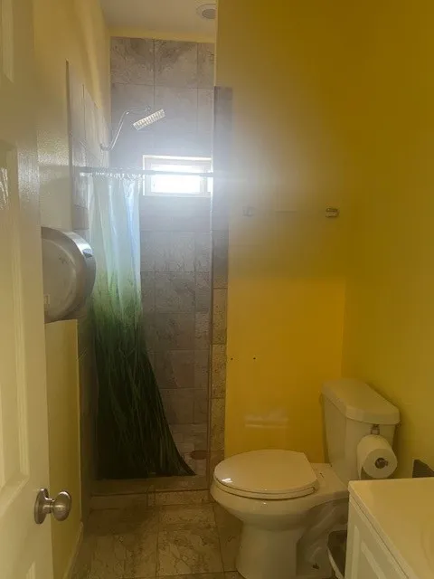 Single Family Residence For Sale in Delta County , 455 Fm 71, Commerce, Texas 75428, 7 Bedroom, 6 Bathroom, Garage spaces, 2,747 Sqft, built in 2015, Preowned, mls#21044762, Real Estate Agent in Commerce, Homes For Sale in Delta county, Homes For Sale in Commerce, Realtor in Commerce Texas, Real Estate Brokerage Independent Realty Texas, Luminita Cordes Realtor