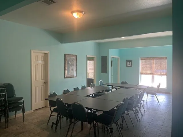 Single Family Residence For Sale in Delta County , 455 Fm 71, Commerce, Texas 75428, 7 Bedroom, 6 Bathroom, Garage spaces, 2,747 Sqft, built in 2015, Preowned, mls#21044762, Real Estate Agent in Commerce, Homes For Sale in Delta county, Homes For Sale in Commerce, Realtor in Commerce Texas, Real Estate Brokerage Independent Realty Texas, Luminita Cordes Realtor