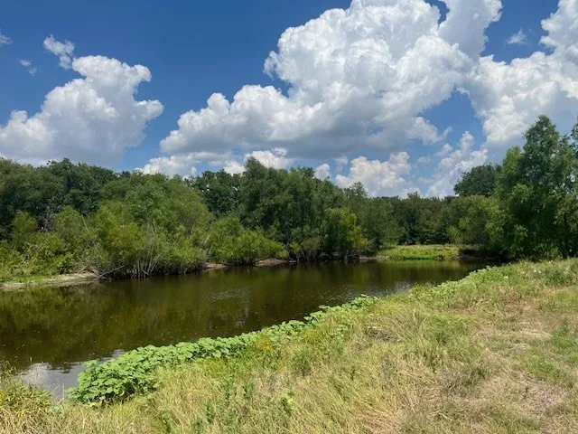 Single Family Residence For Sale in Delta County , 455 Fm 71, Commerce, Texas 75428, 7 Bedroom, 6 Bathroom, Garage spaces, 2,747 Sqft, built in 2015, Preowned, mls#21044762, Real Estate Agent in Commerce, Homes For Sale in Delta county, Homes For Sale in Commerce, Realtor in Commerce Texas, Real Estate Brokerage Independent Realty Texas, Luminita Cordes Realtor
