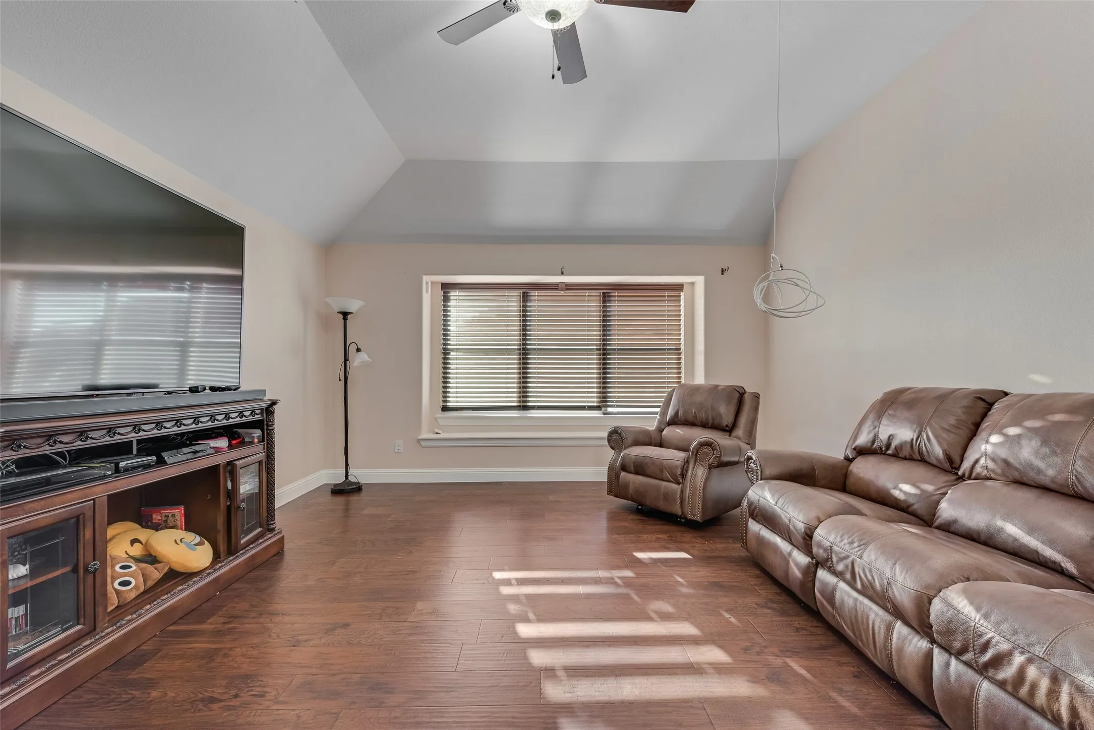 Upstairs Living Area