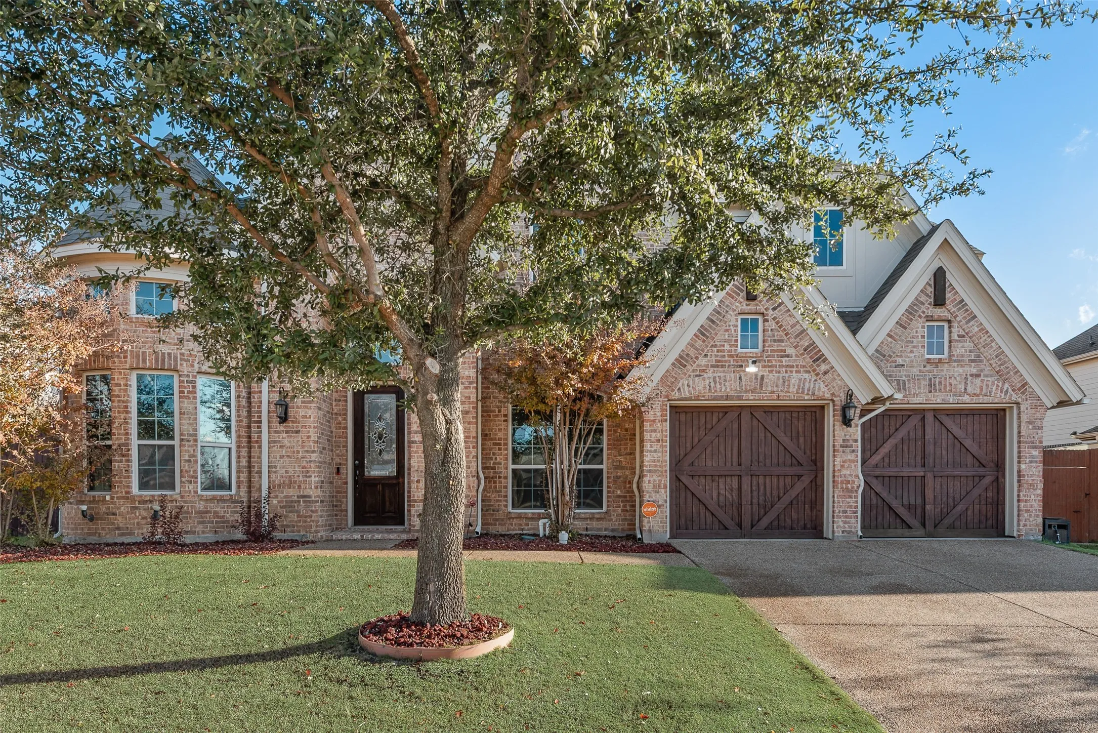 Single Family Residence For Sale in Tarrant County , 4003 Mescalero Court, Mansfield, Texas 76063, 5 Bedroom, 4 Bathroom, 3 Garage spaces, 5,146 Sqft, built in 2015, mls#21056113, Real Estate Agent in Mansfield, Homes For Sale in Tarrant county, Homes For Sale in Mansfield, Realtor in Mansfield Texas, Real Estate Brokerage Independent Realty Texas, Luminita Cordes Realtor