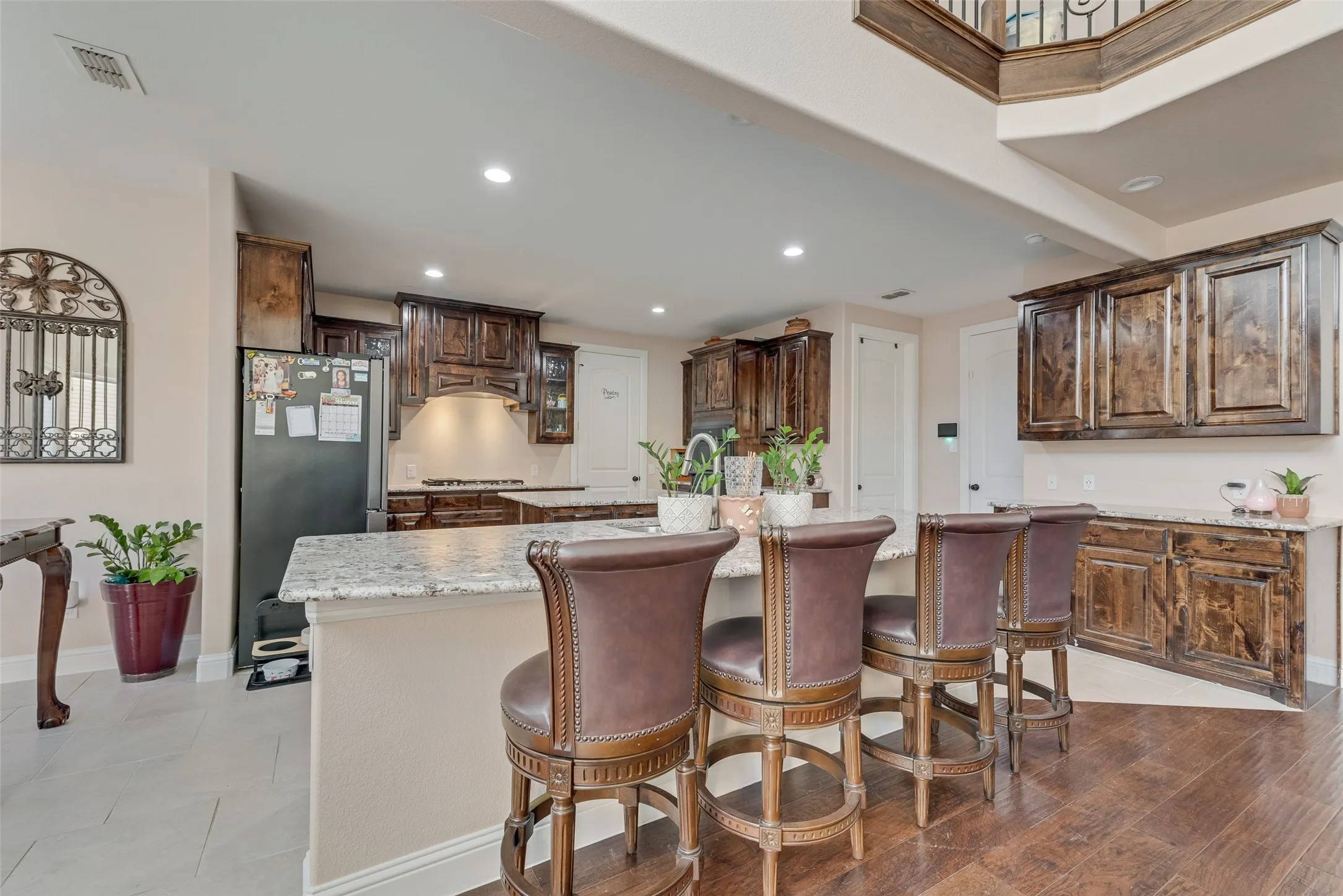 Single Family Residence For Sale in Tarrant County , 4003 Mescalero Court, Mansfield, Texas 76063, 5 Bedroom, 4 Bathroom, 3 Garage spaces, 5,146 Sqft, built in 2015, mls#21056113, Real Estate Agent in Mansfield, Homes For Sale in Tarrant county, Homes For Sale in Mansfield, Realtor in Mansfield Texas, Real Estate Brokerage Independent Realty Texas, Luminita Cordes Realtor
