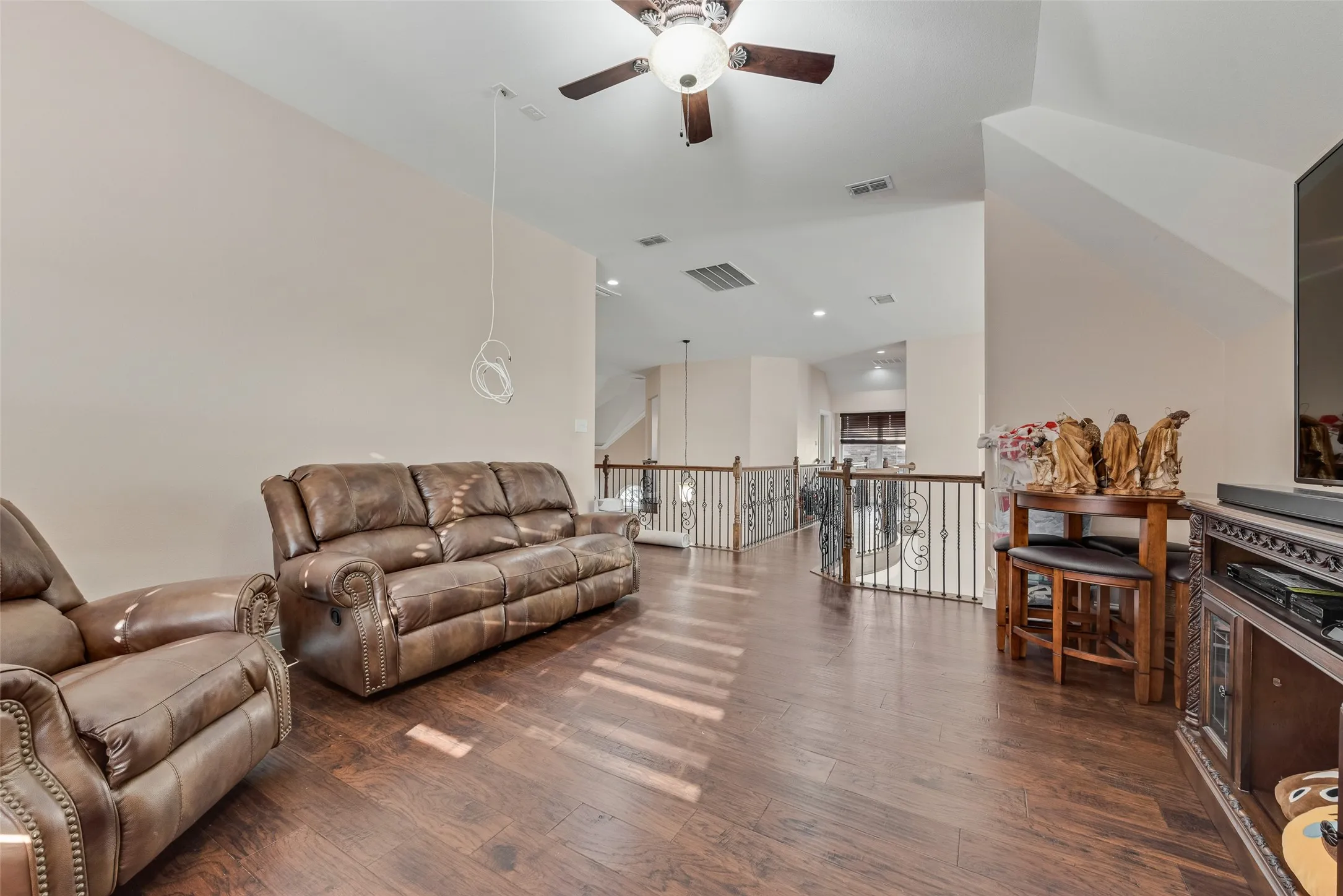 Upstairs Living Area