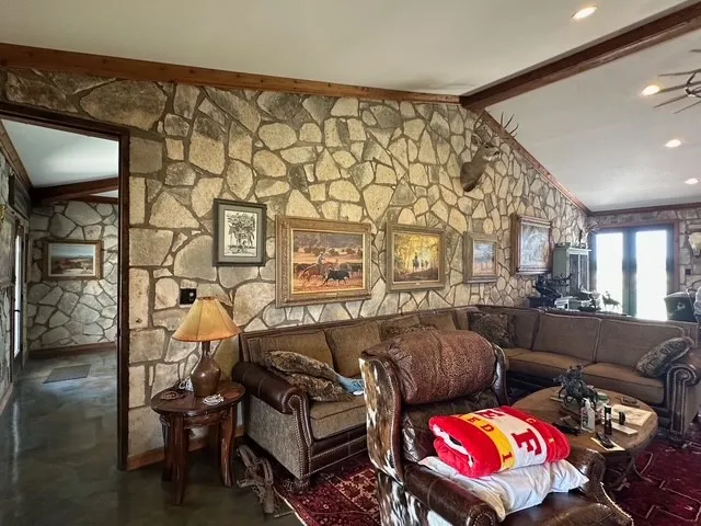 Farm For Sale in Sutton County , 1815 Ranch Road 2597, Sonora, Texas 76950, 2 Bedroom, 2 Bathroom, Garage spaces, 2,035 Sqft, built in 1996, Preowned, mls#21056255, Real Estate Agent in Sonora, Homes For Sale in Sutton county, Homes For Sale in Sonora, Realtor in Sonora Texas, Real Estate Brokerage Independent Realty Texas, Luminita Cordes Realtor