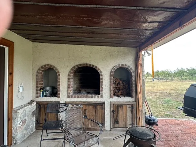 Farm For Sale in Sutton County , 1815 Ranch Road 2597, Sonora, Texas 76950, 2 Bedroom, 2 Bathroom, Garage spaces, 2,035 Sqft, built in 1996, Preowned, mls#21056255, Real Estate Agent in Sonora, Homes For Sale in Sutton county, Homes For Sale in Sonora, Realtor in Sonora Texas, Real Estate Brokerage Independent Realty Texas, Luminita Cordes Realtor