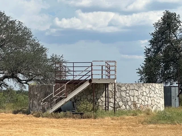 Water storage tank