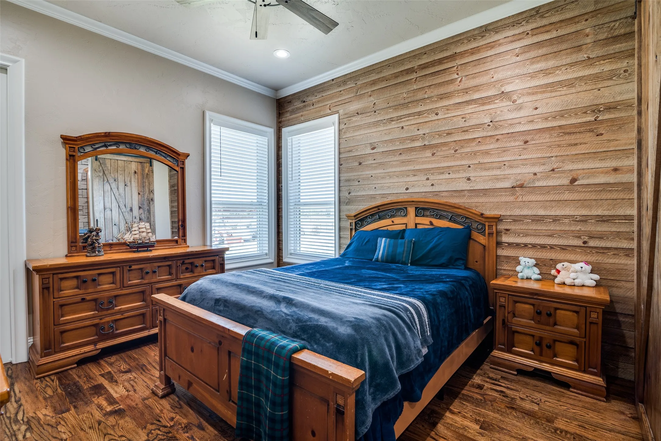 Single Family Residence For Sale in Van Zandt County , 1010 Vz County Road 3415, Wills Point, Texas 75169, 3 Bedroom, 4 Bathroom, 4 Garage spaces, 3,364 Sqft, built in 2023, mls#21047290, Real Estate Agent in Wills Point, Homes For Sale in Van Zandt county, Homes For Sale in Wills Point, Realtor in Wills Point Texas, Real Estate Brokerage Independent Realty Texas, Luminita Cordes Realtor