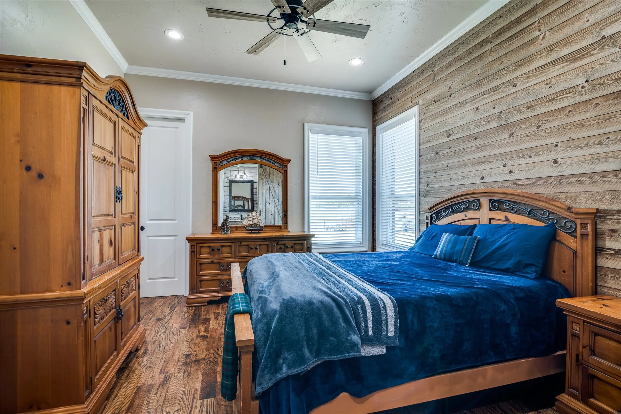 Single Family Residence For Sale in Van Zandt County , 1010 Vz County Road 3415, Wills Point, Texas 75169, 3 Bedroom, 4 Bathroom, 4 Garage spaces, 3,364 Sqft, built in 2023, mls#21047290, Real Estate Agent in Wills Point, Homes For Sale in Van Zandt county, Homes For Sale in Wills Point, Realtor in Wills Point Texas, Real Estate Brokerage Independent Realty Texas, Luminita Cordes Realtor