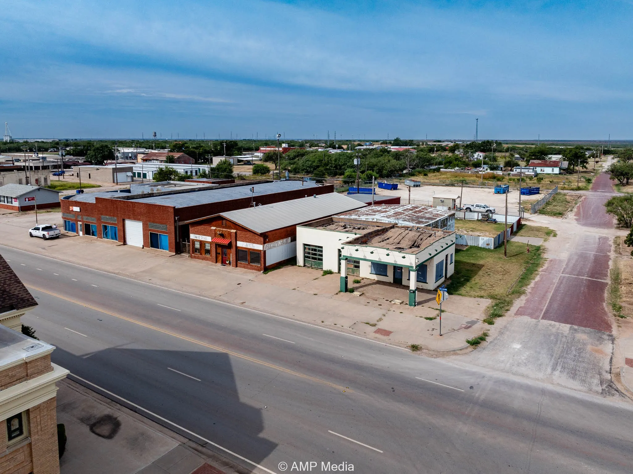 Business For Sale in Jones County , 211 N Swenson Street, Stamford, Texas 79553, 0, 0, Garage spaces, 0 Sqft, built in 1955, Preowned, mls#21056753, Real Estate Agent in Stamford, Homes For Sale in Jones county, Homes For Sale in Stamford, Realtor in Stamford Texas, Real Estate Brokerage Independent Realty Texas, Luminita Cordes Realtor
