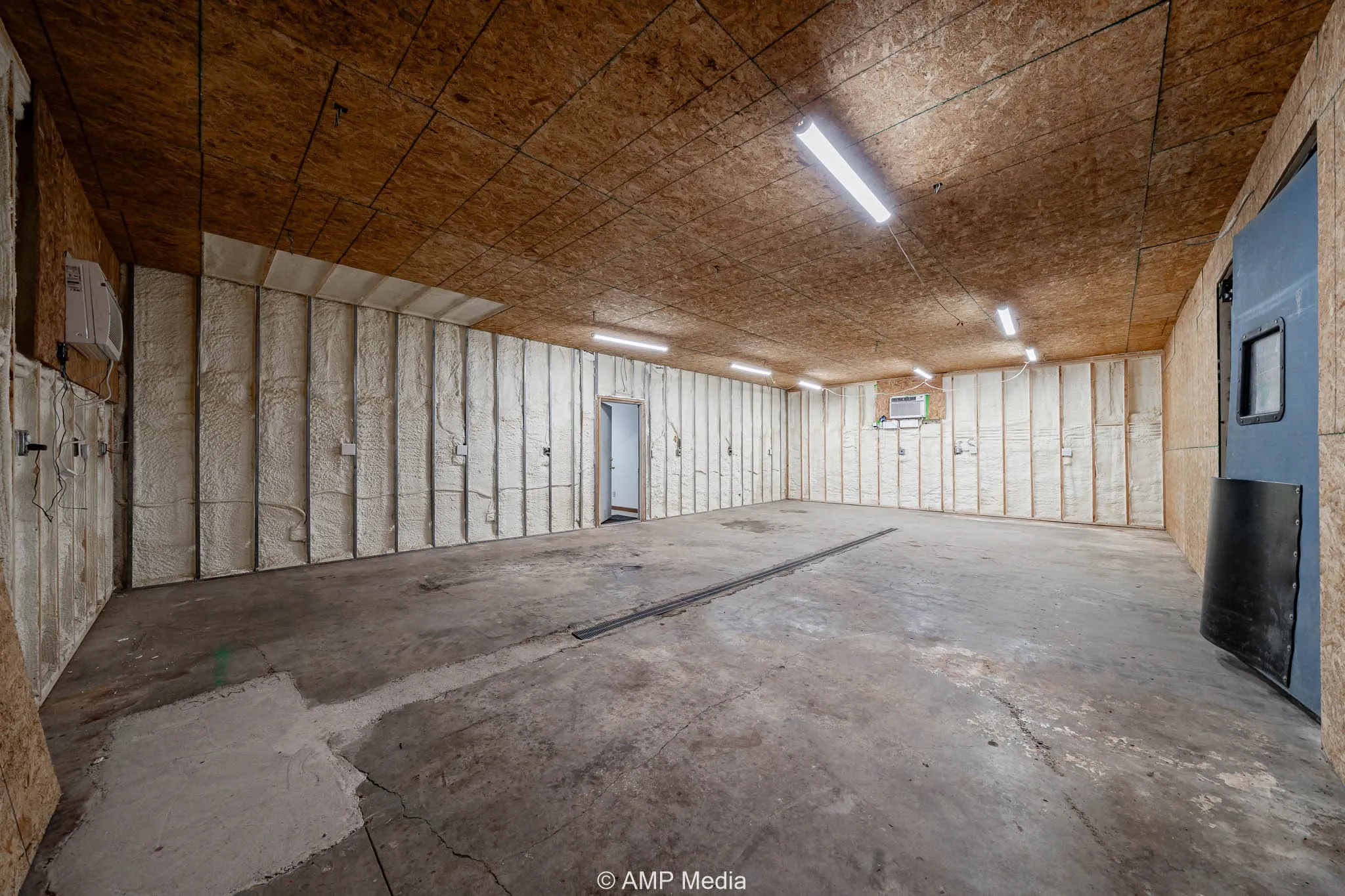 Business For Sale in Jones County , 211 N Swenson Street, Stamford, Texas 79553, 0, 0, Garage spaces, 0 Sqft, built in 1955, Preowned, mls#21056753, Real Estate Agent in Stamford, Homes For Sale in Jones county, Homes For Sale in Stamford, Realtor in Stamford Texas, Real Estate Brokerage Independent Realty Texas, Luminita Cordes Realtor