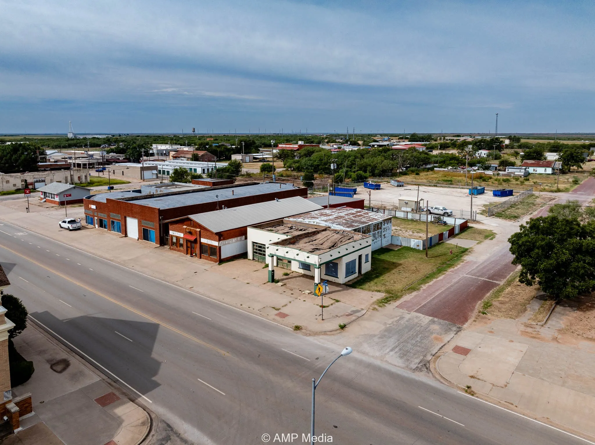 Business For Sale in Jones County , 211 N Swenson Street, Stamford, Texas 79553, 0, 0, Garage spaces, 0 Sqft, built in 1955, Preowned, mls#21056753, Real Estate Agent in Stamford, Homes For Sale in Jones county, Homes For Sale in Stamford, Realtor in Stamford Texas, Real Estate Brokerage Independent Realty Texas, Luminita Cordes Realtor