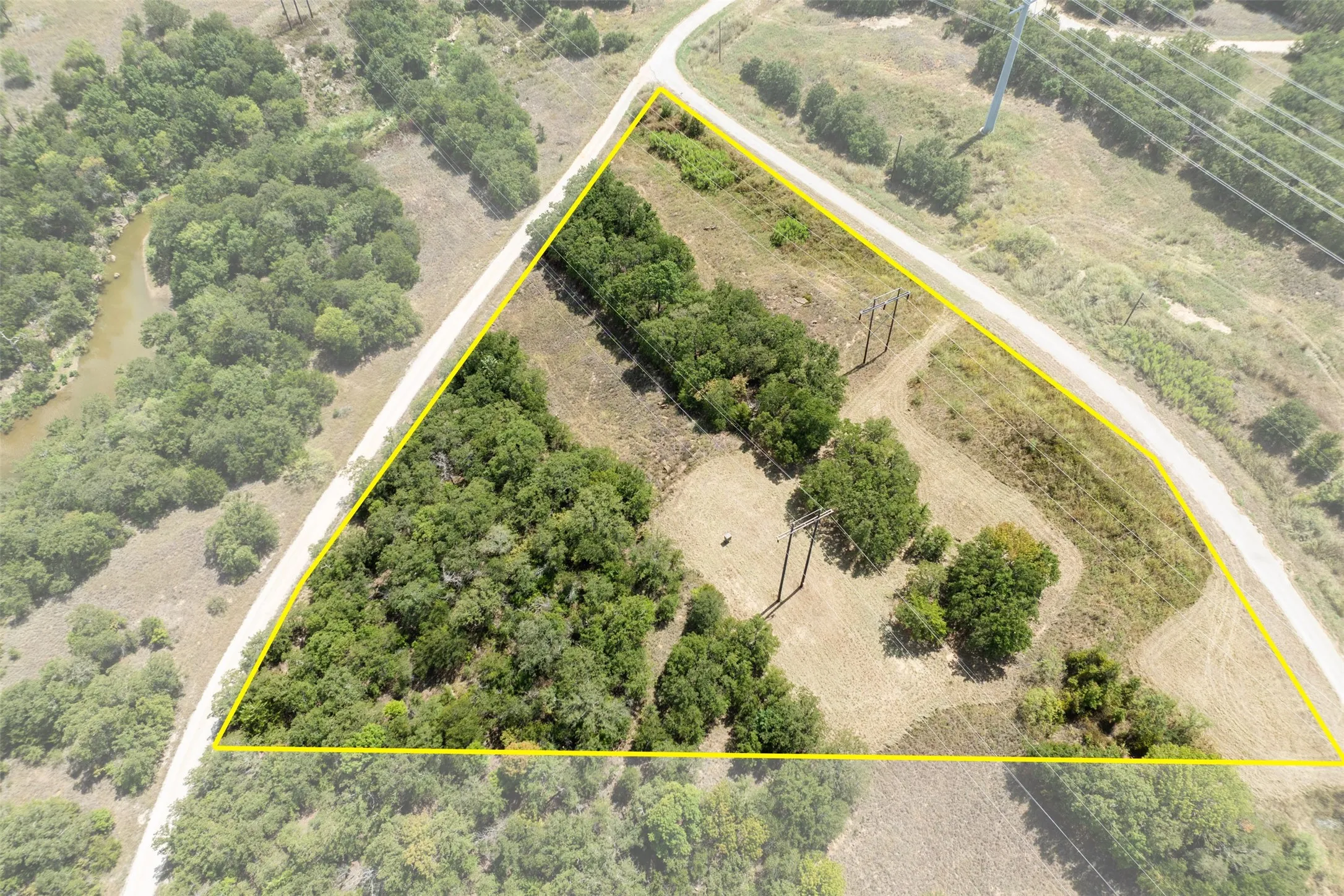 Unimproved Land For Sale in Montague County , 721 Sandstone Court, Bowie, Texas 76230, 0, 0, Garage spaces, 0 Sqft, built in 0, Price $40,000, mls#21049841, Real Estate Agent in Bowie, Homes For Sale in Montague county, Homes For Sale in Bowie, Realtor in Bowie Texas, Real Estate Brokerage Independent Realty Texas, Luminita Cordes Realtor