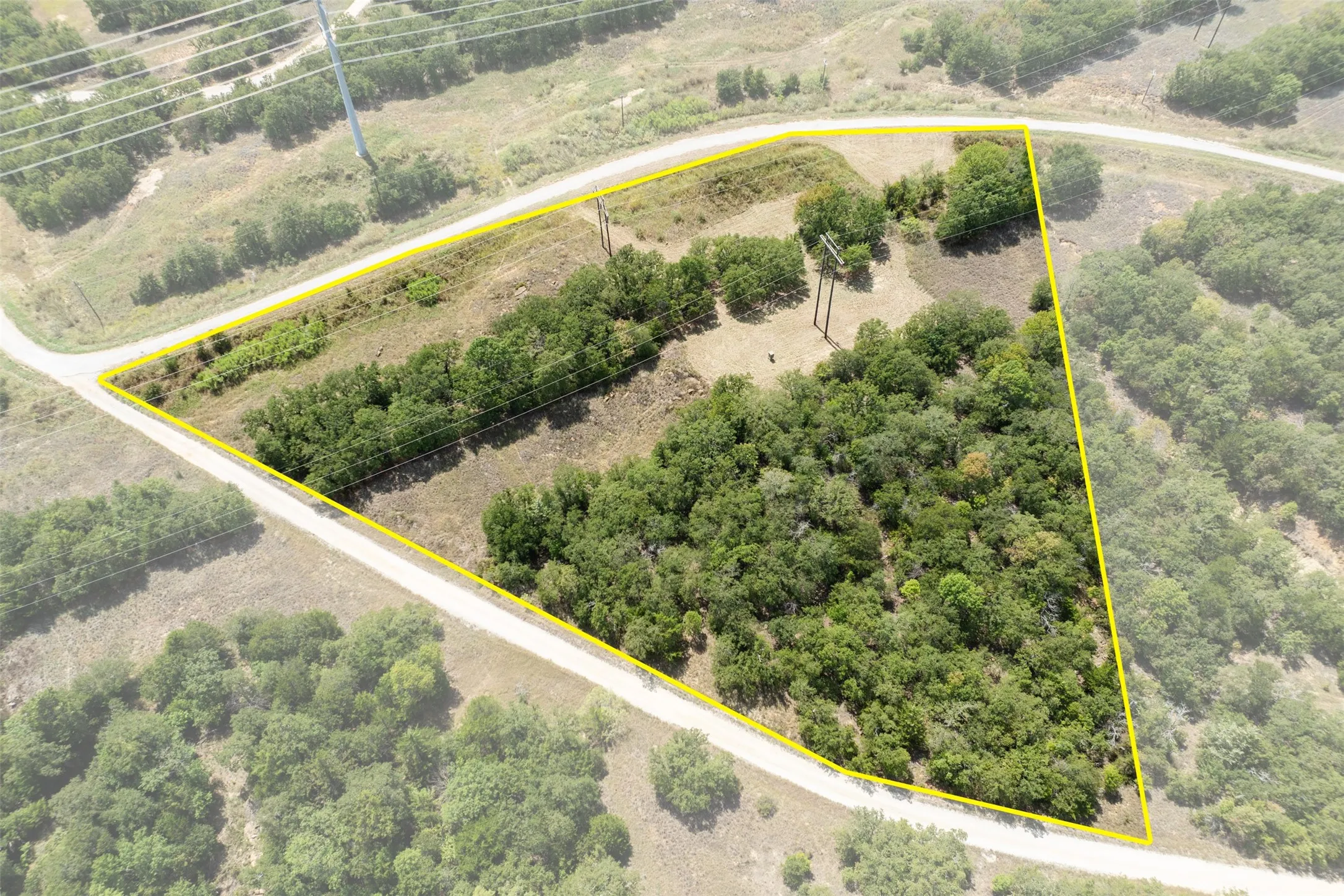 Unimproved Land For Sale in Montague County , 721 Sandstone Court, Bowie, Texas 76230, 0, 0, Garage spaces, 0 Sqft, built in 0, Price $40,000, mls#21049841, Real Estate Agent in Bowie, Homes For Sale in Montague county, Homes For Sale in Bowie, Realtor in Bowie Texas, Real Estate Brokerage Independent Realty Texas, Luminita Cordes Realtor